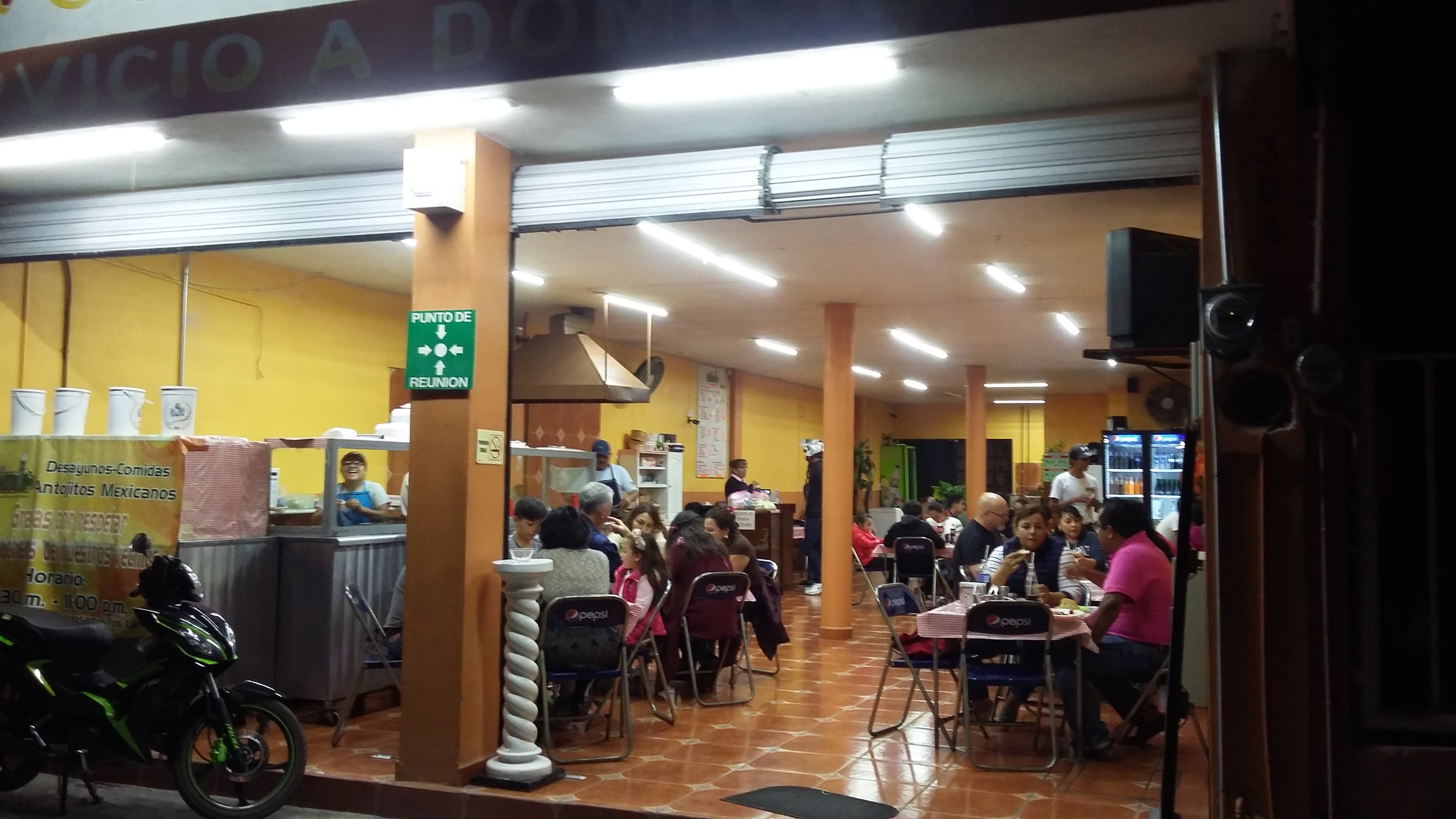 Cenaduría Selso image 1