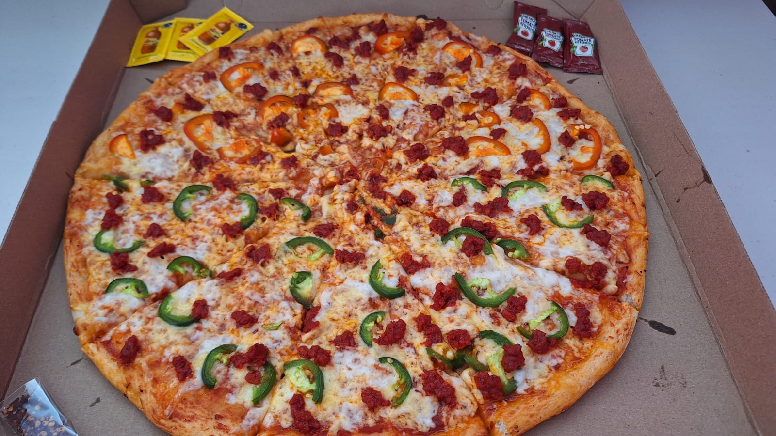 Pizzas Máximo Grado cocinando a un grado máximo image 4