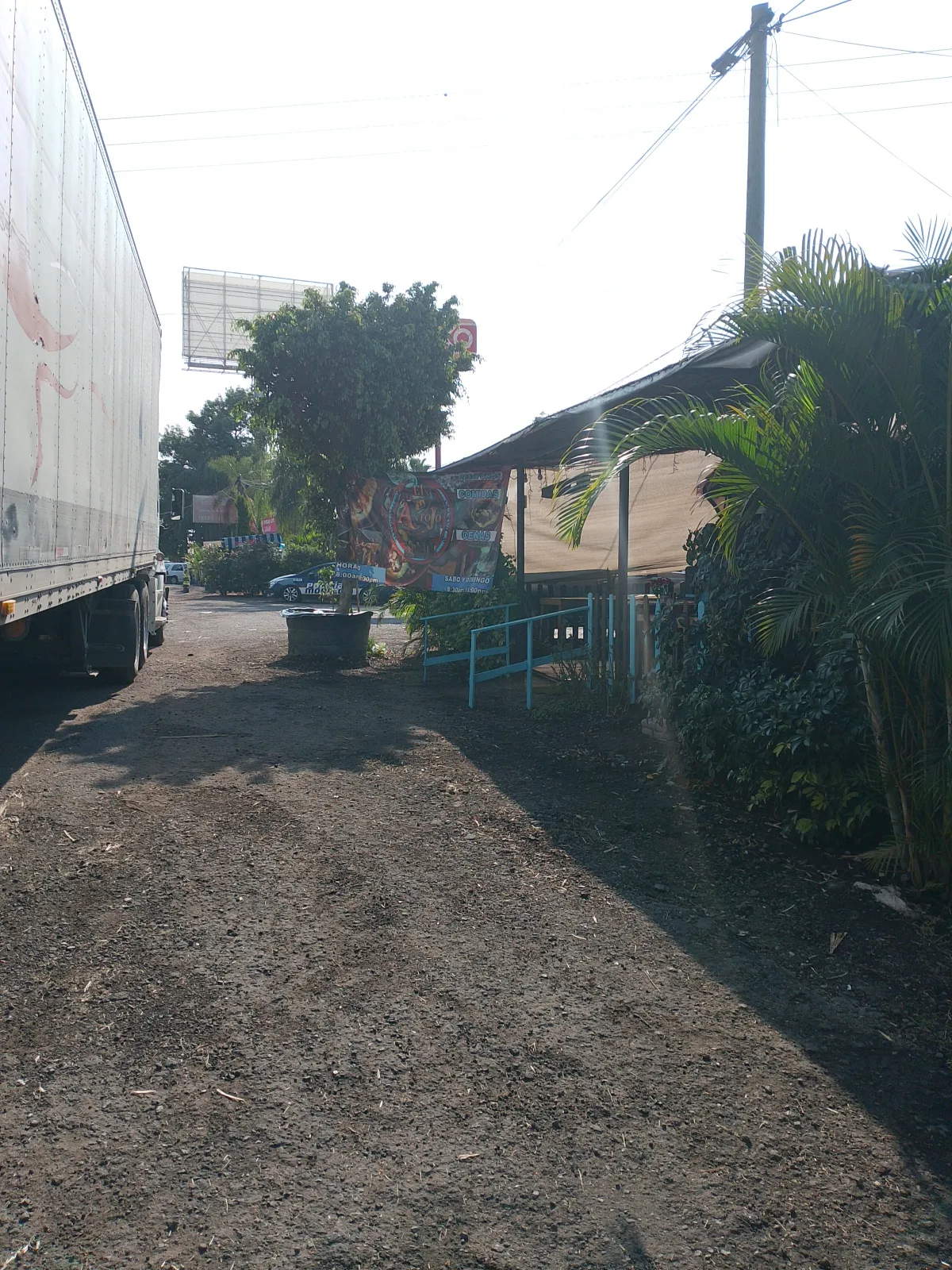 El Antojo image 2