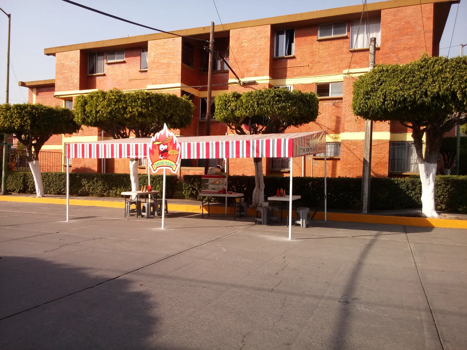 Cheche' Pizza image 6