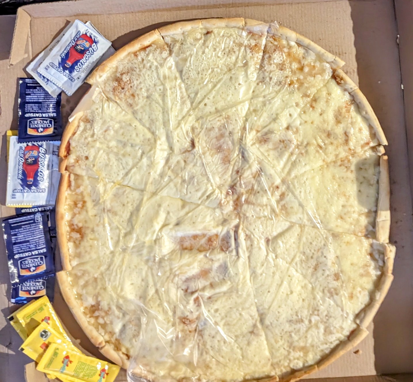 Cheche' Pizza image 7