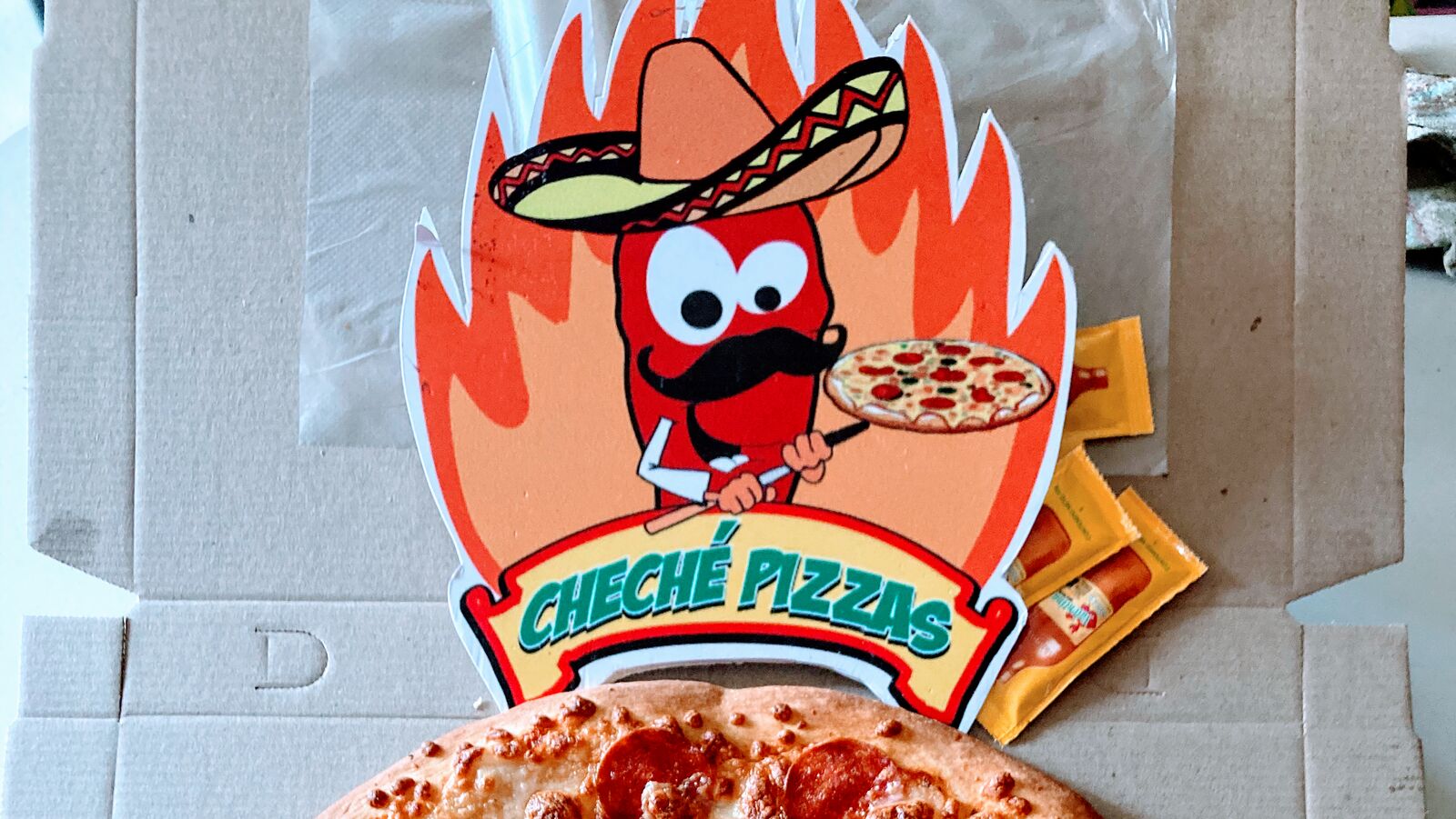 Cheche' Pizza image 9