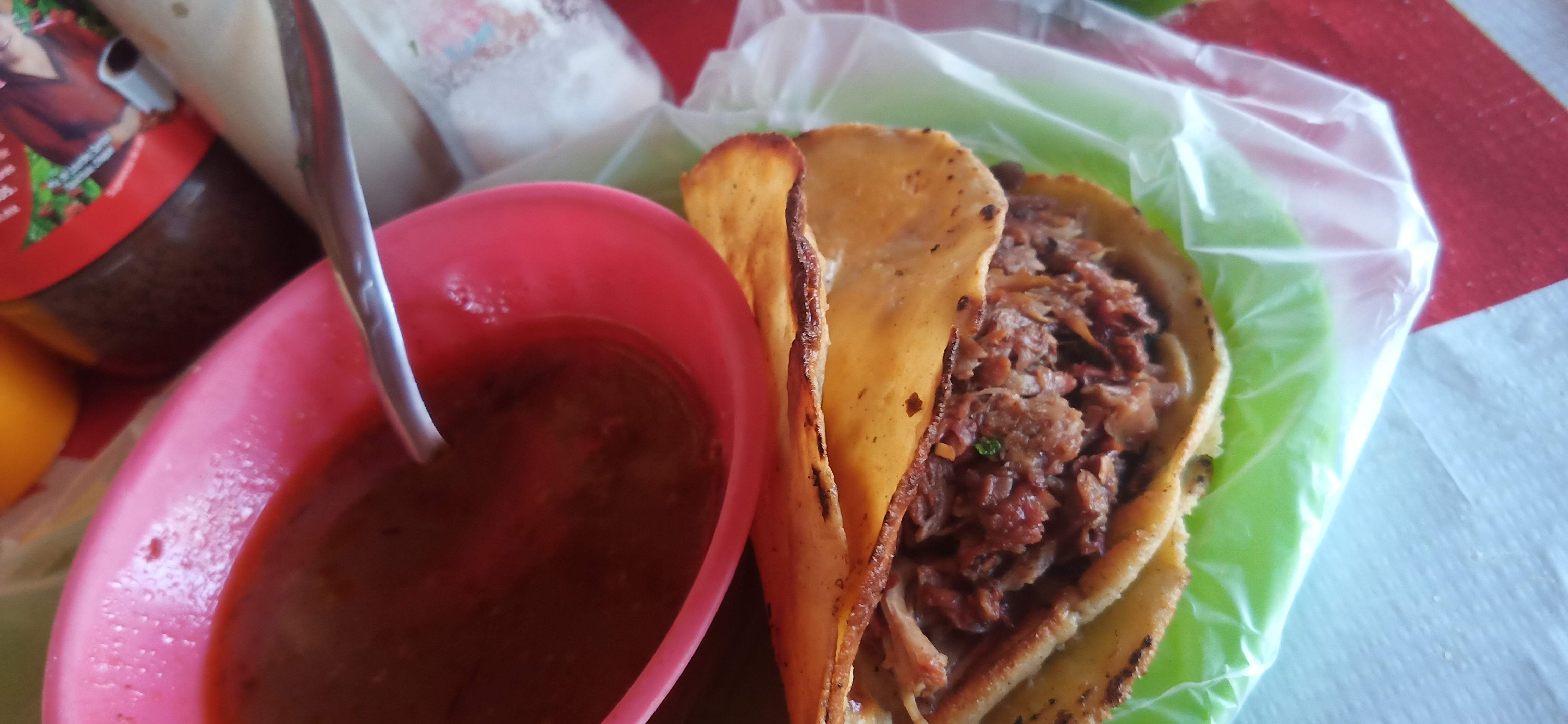 CABEZA Y BIRRIA DE RES "COMPA CHE" image 2