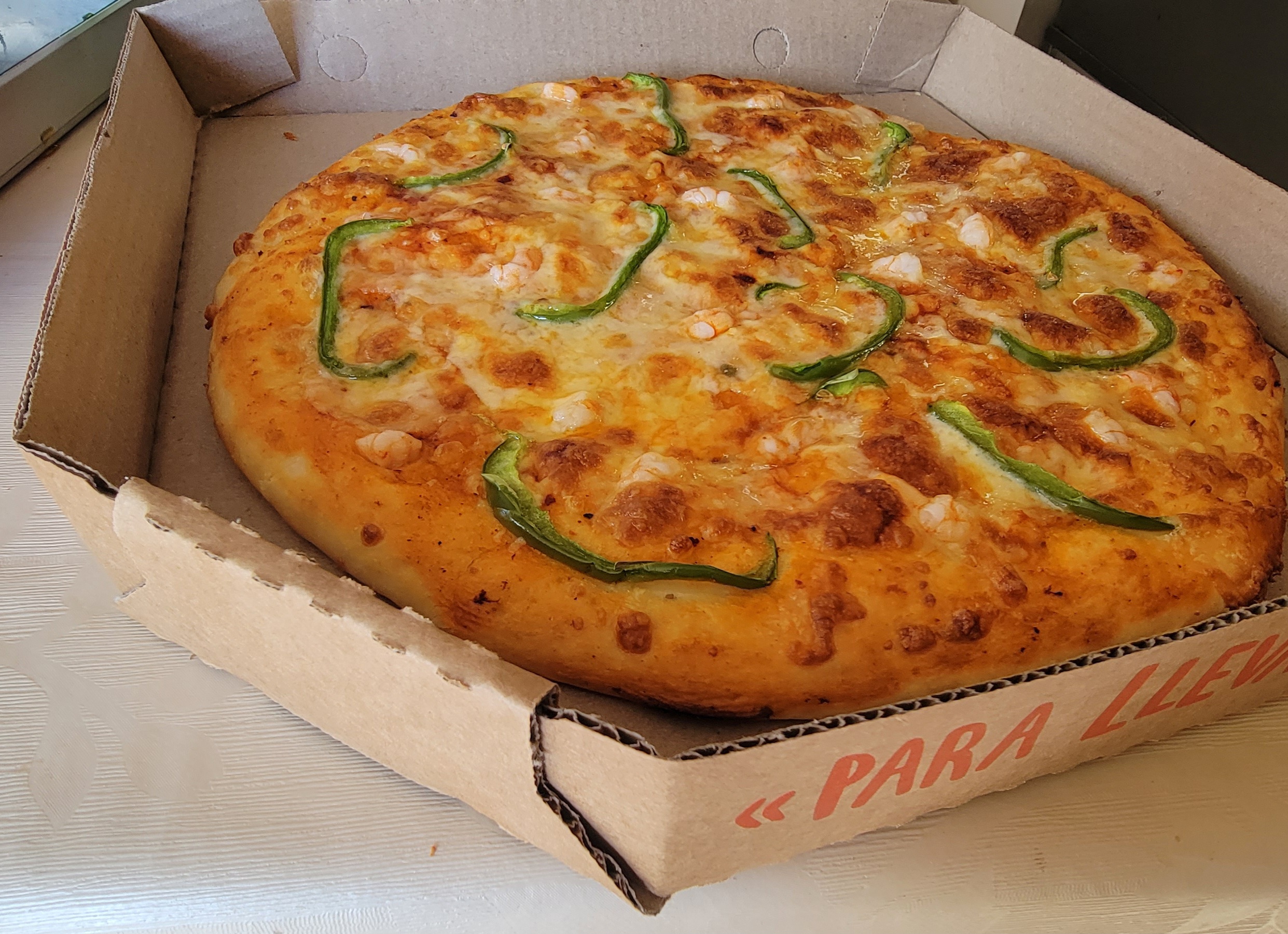 Lucero it's pizza image 3