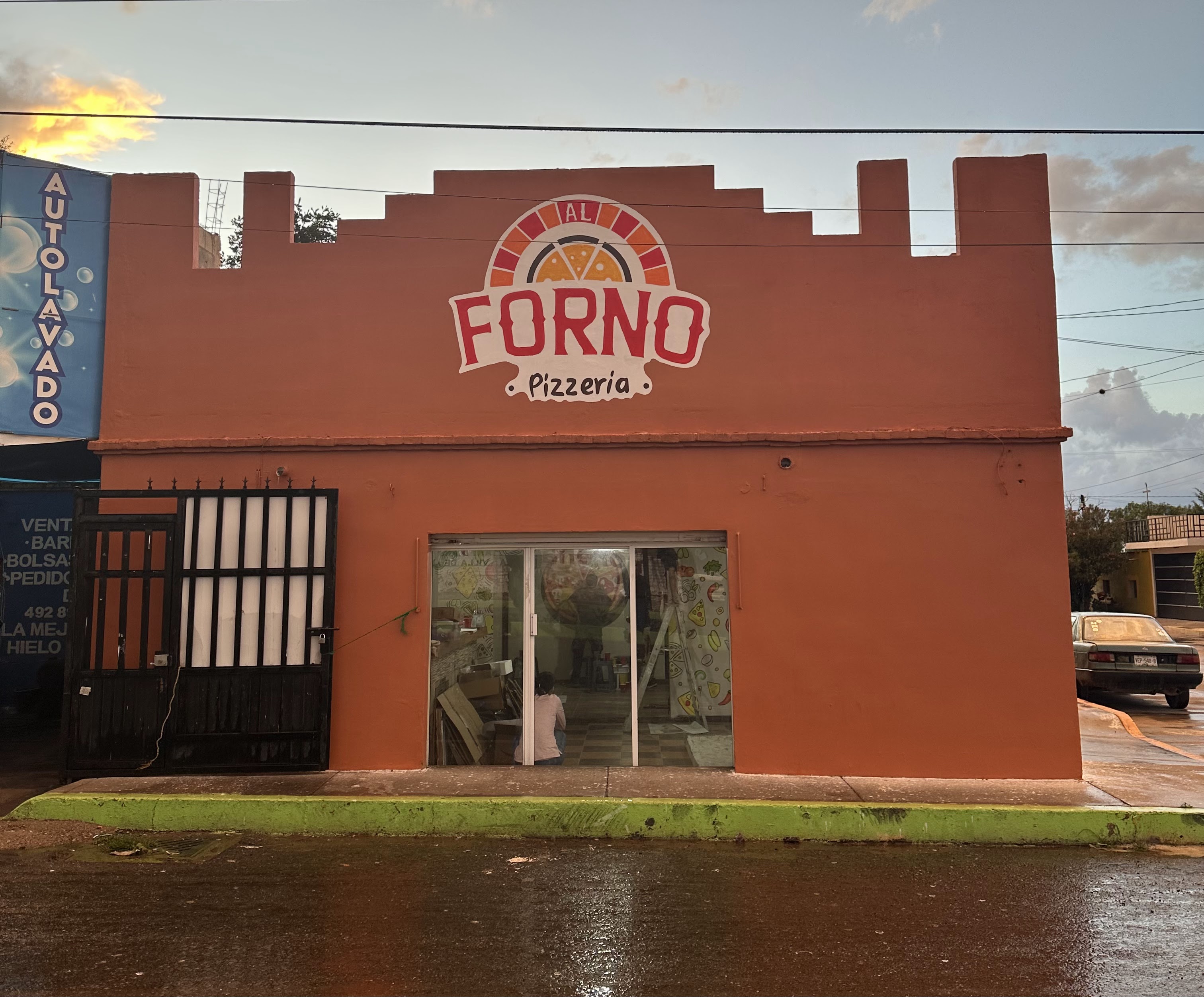 Al Forno Pizzería image 1