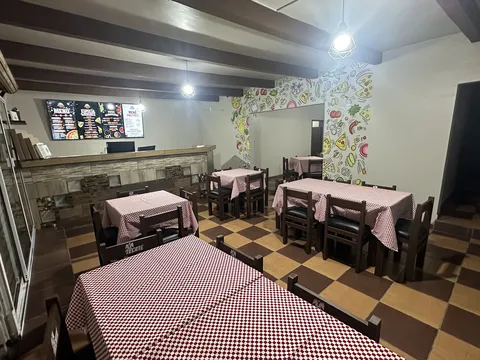 Al Forno Pizzería image 2