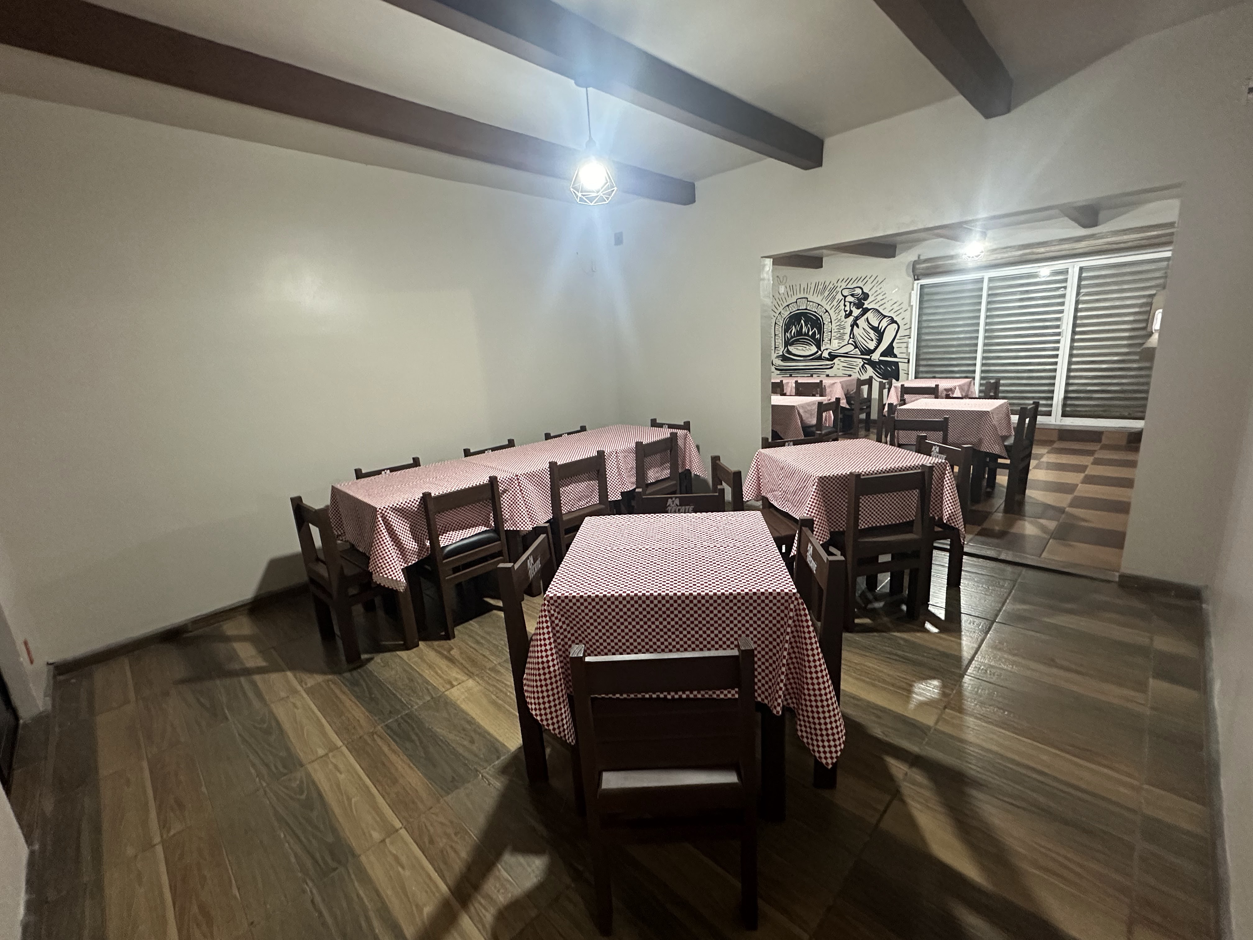 Al Forno Pizzería image 8