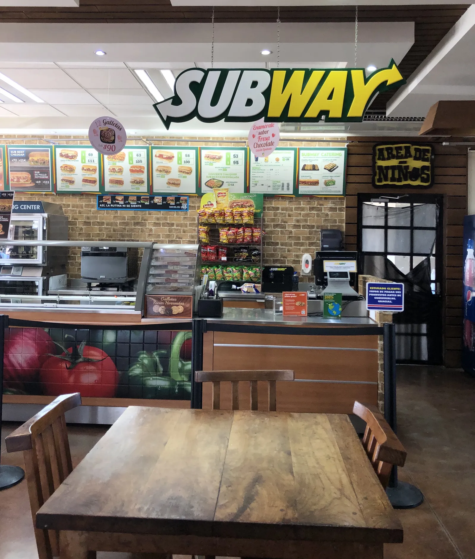 Subway image 10