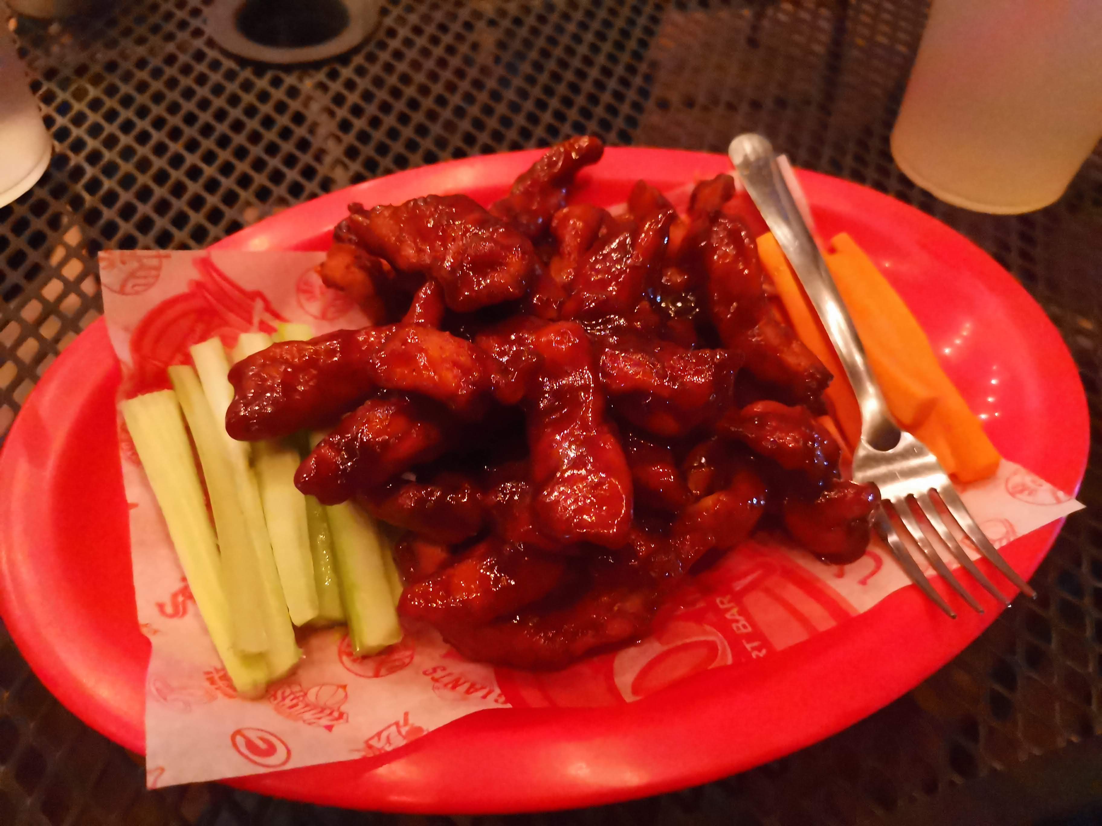 Hoops Sport Bar image 8