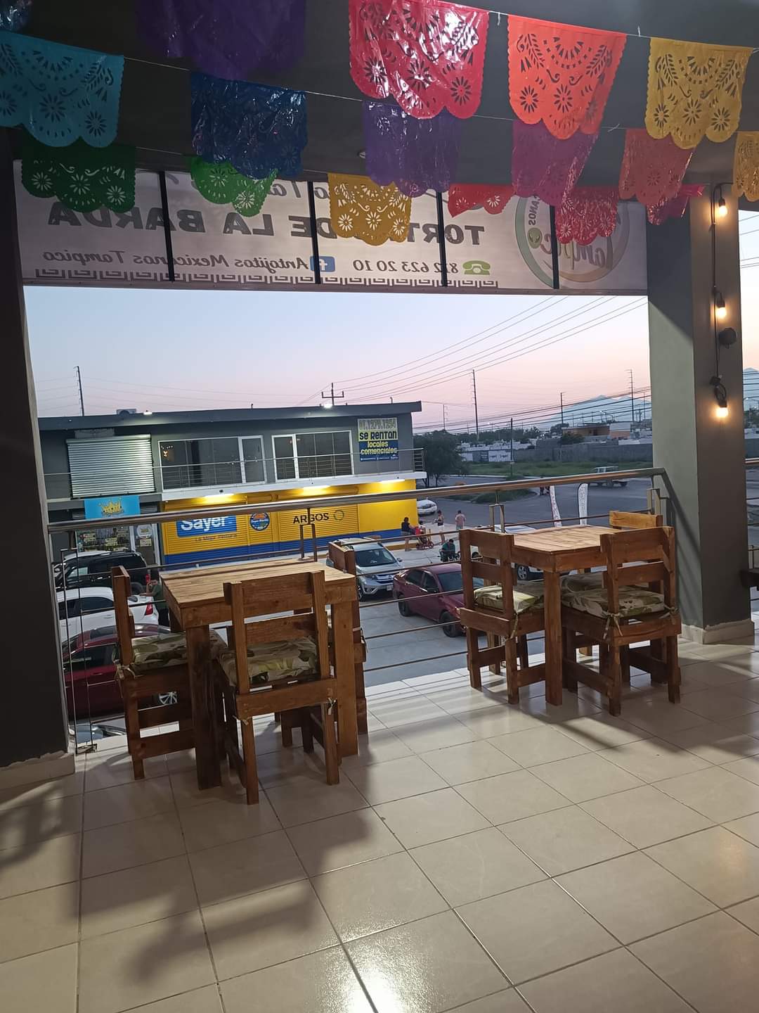 Antojitos Mexicanos Tampico image 5