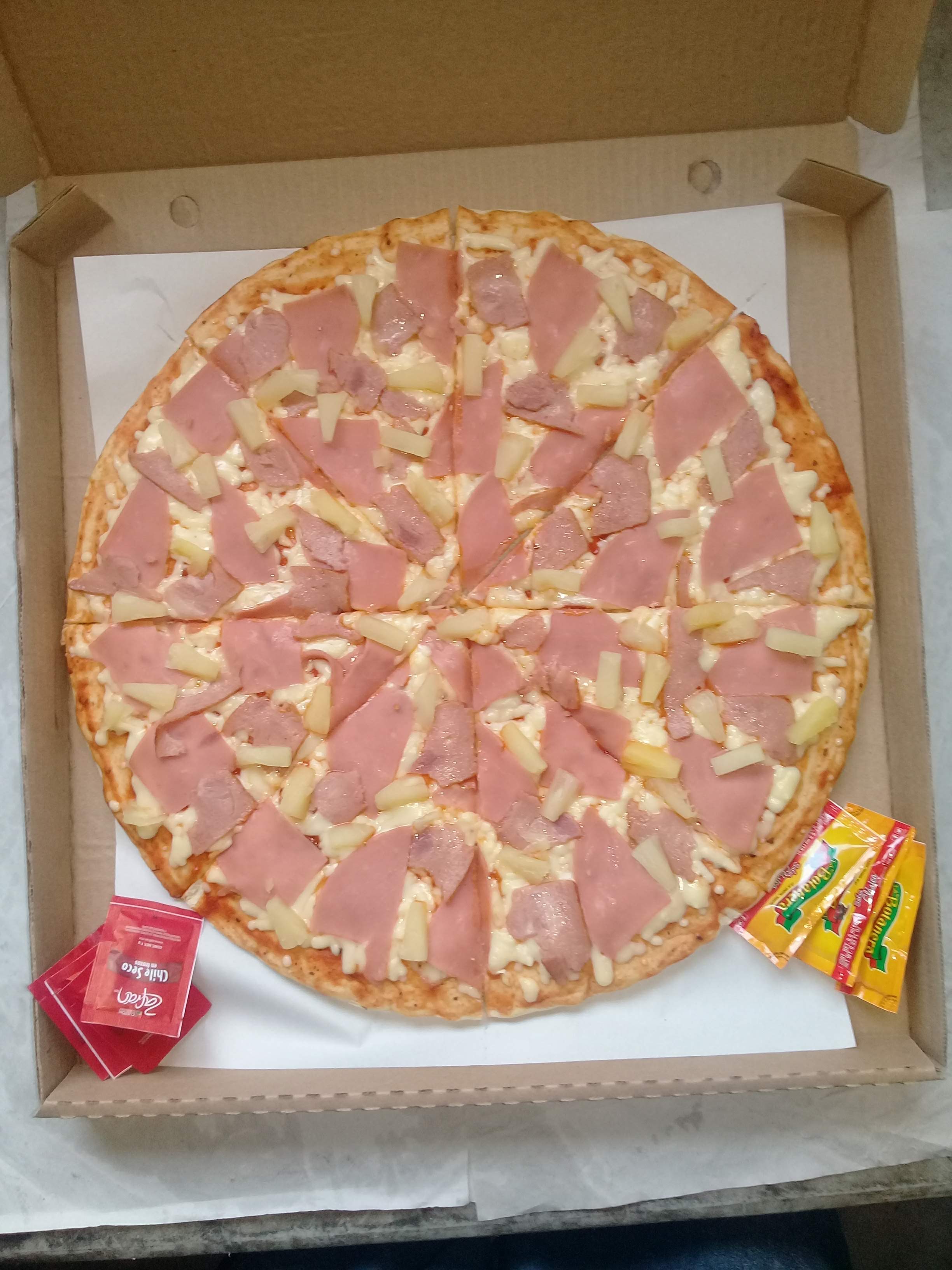 Paco's Pizza image 3