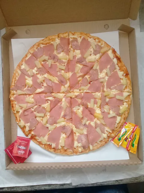 Paco's Pizza image 3