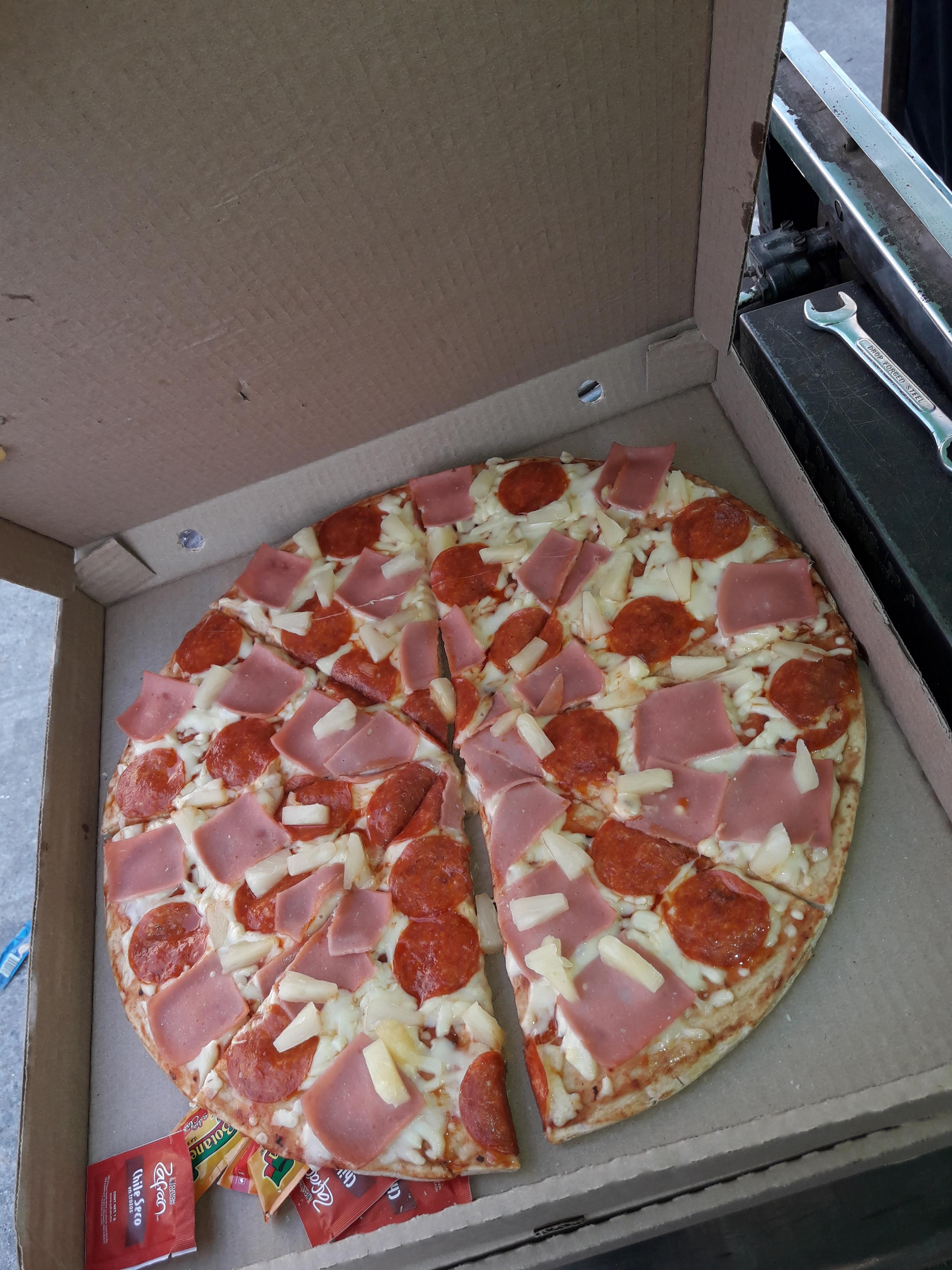 Paco's Pizza image 8