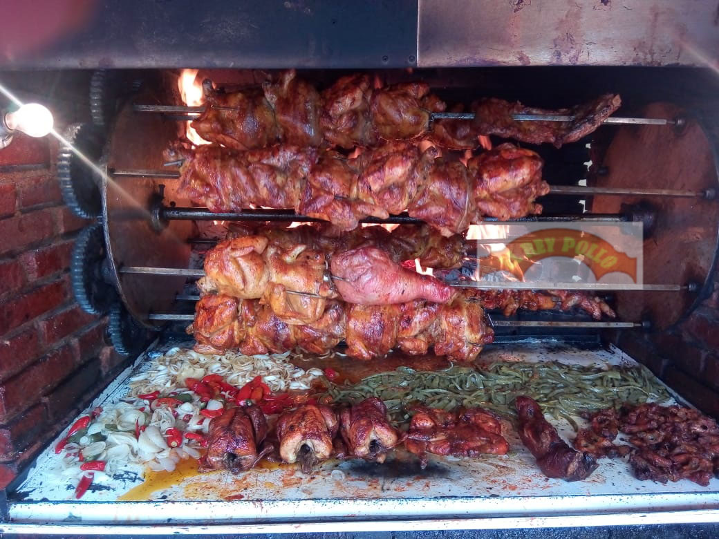 Rosticería El Rey Pollo image 8