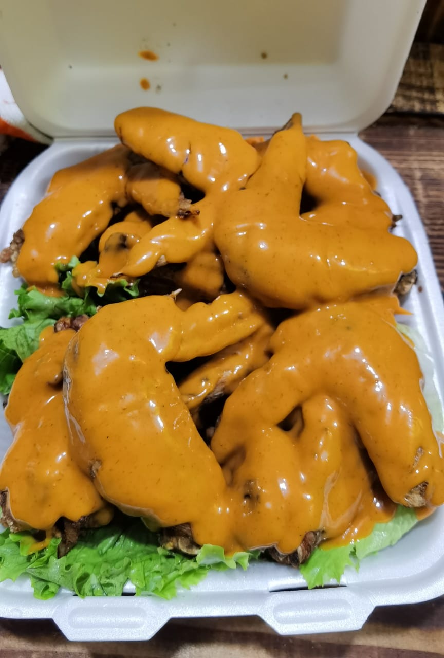 Milo´s Wings & Beer image 10