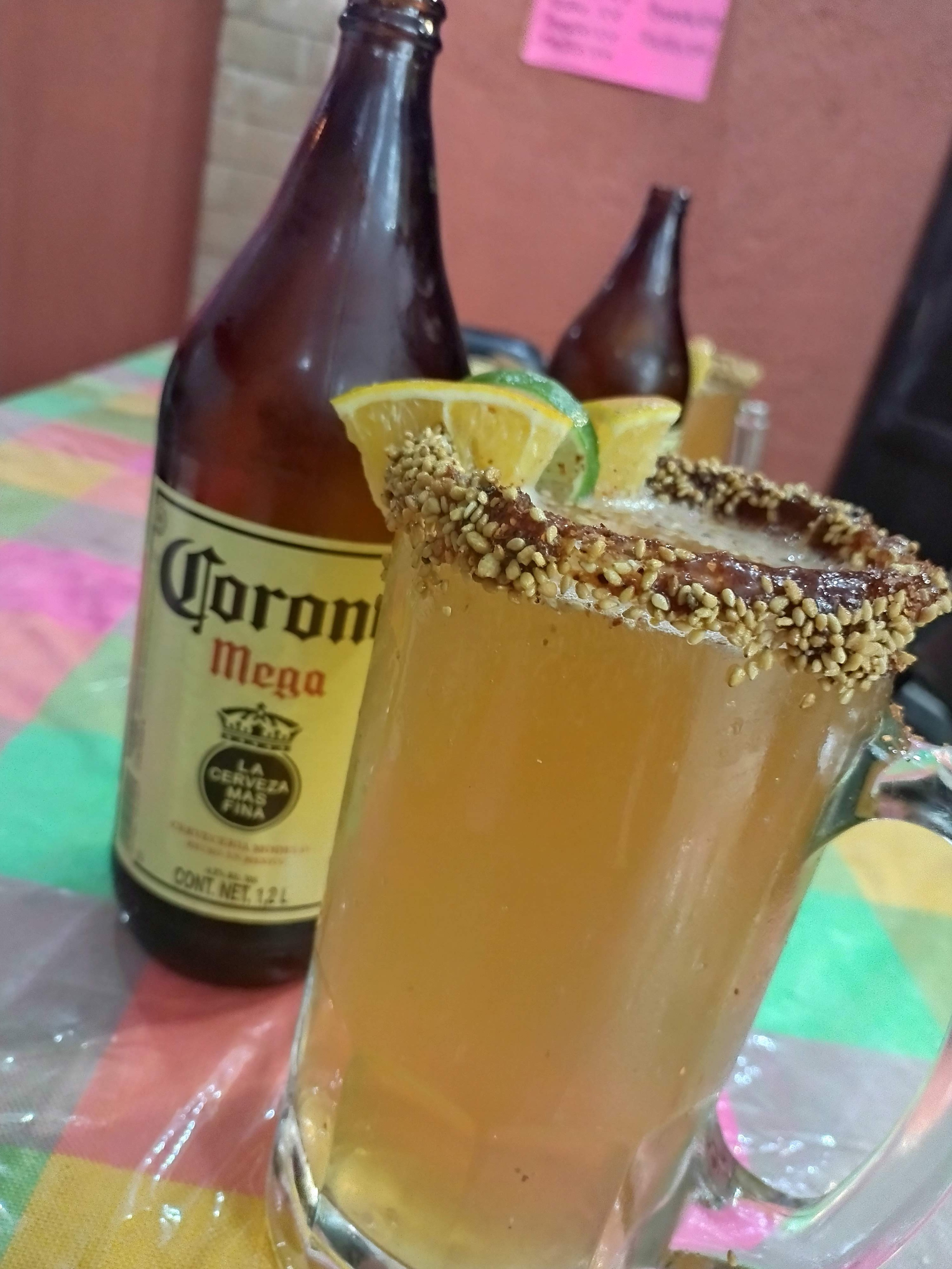 "Los Cantaritos". Tacos y Antojitos image 3