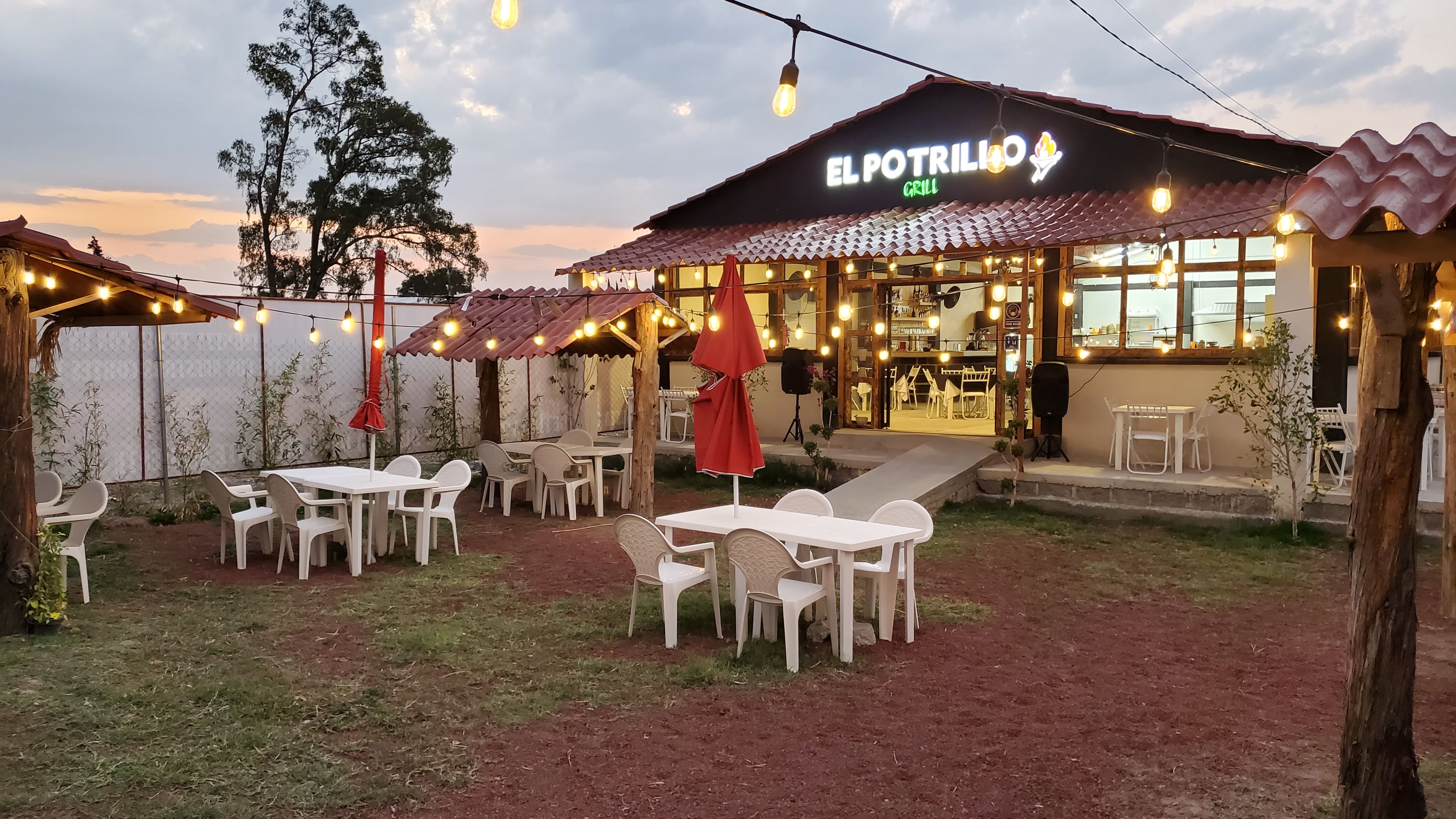 Potrillo grill image 9