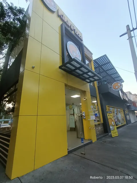 KikiriPizza image 3
