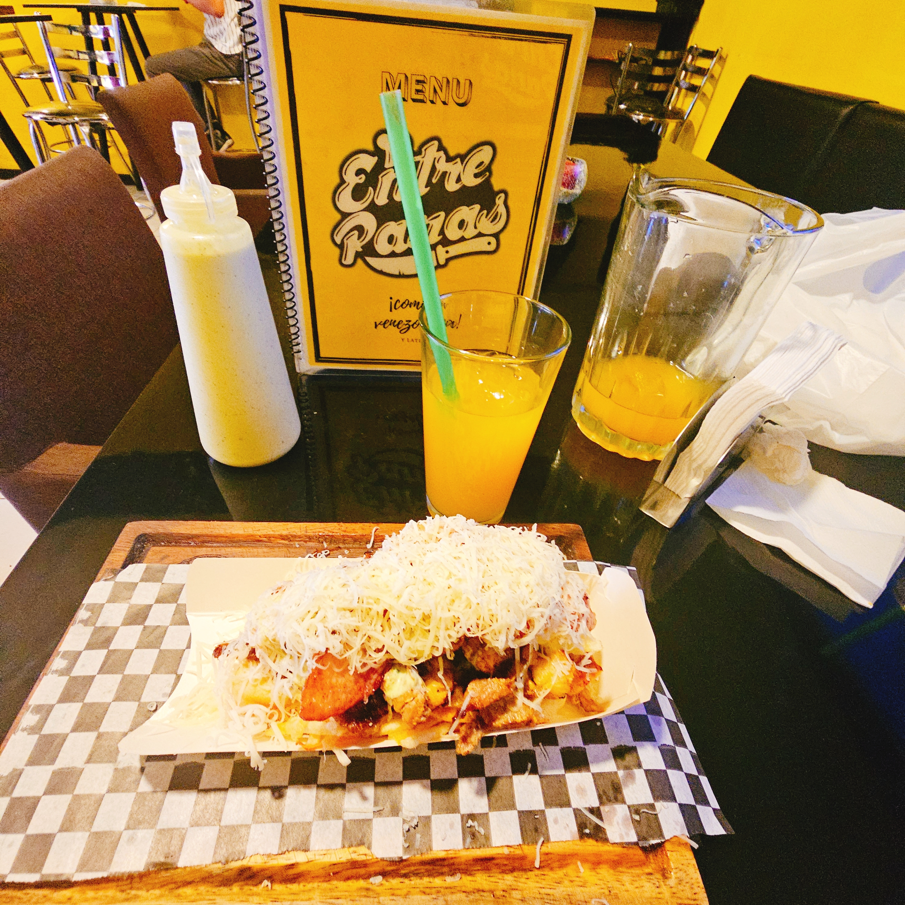 Entre Panas Restaurante Latino image 6