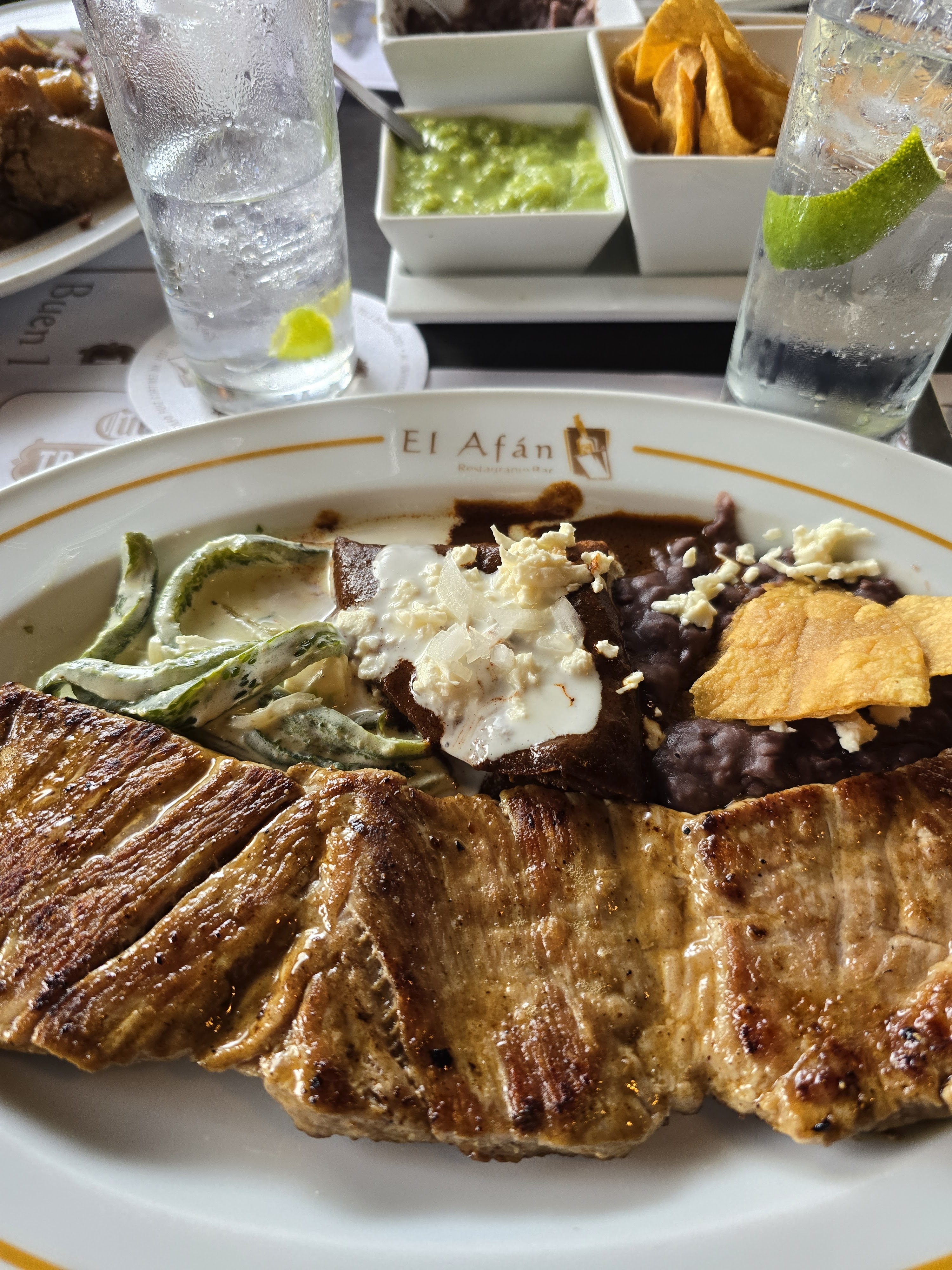 El Afán Restaurante Bar image 7