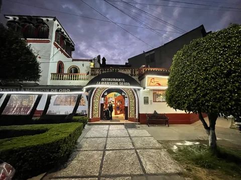 La Mansión de Oro image 8
