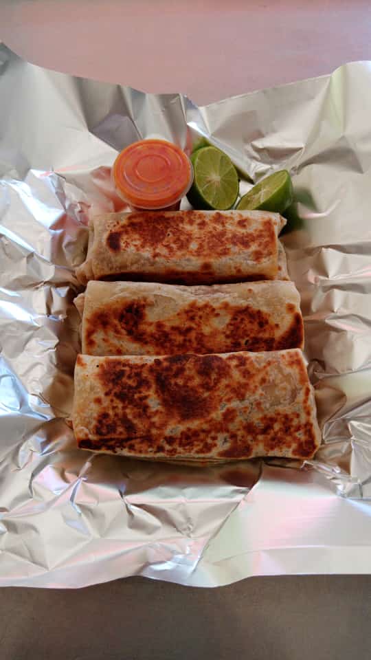 Taqueria LA TAQUIZA image 2