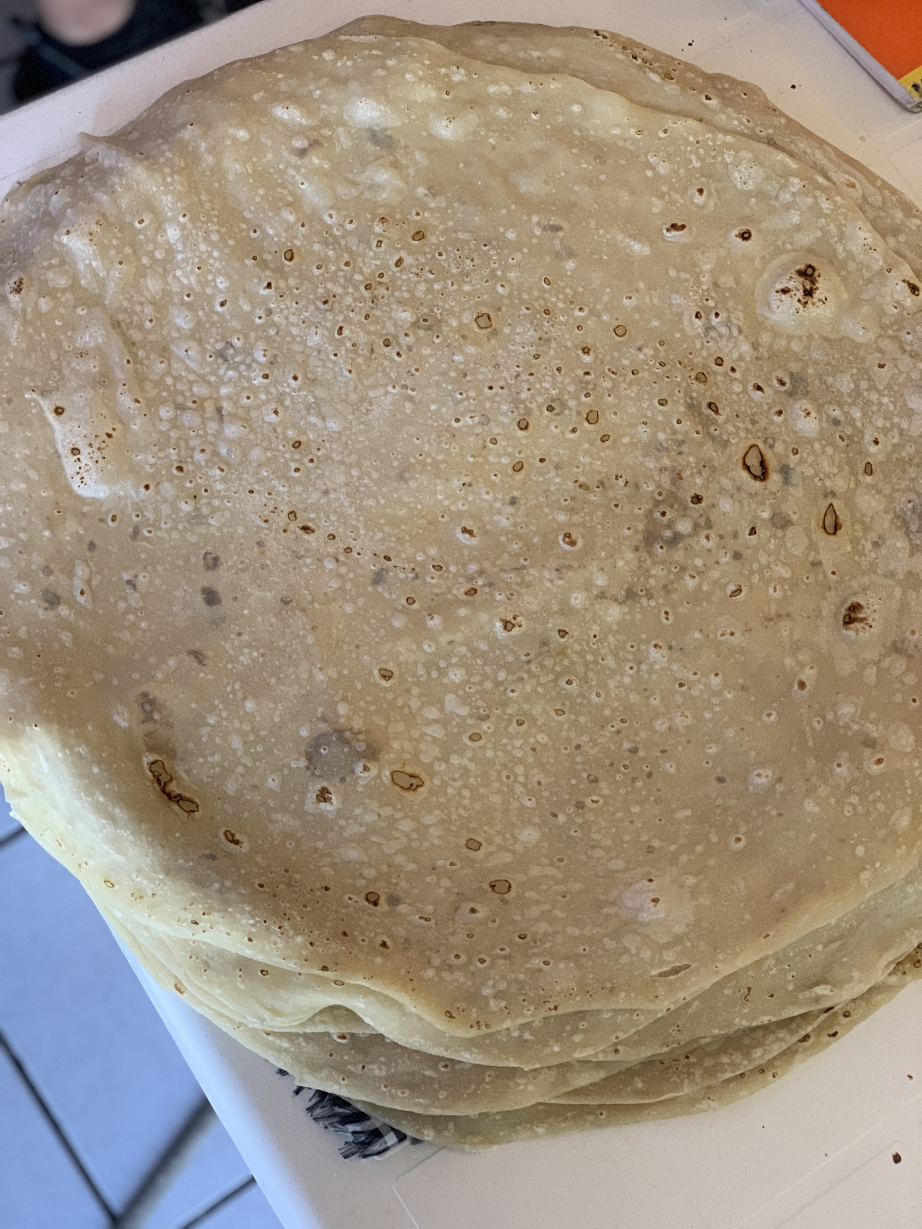 Burros Germayonni image 3