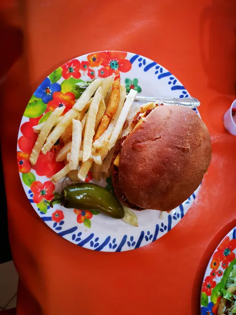 Cenaduria La Primera image 8