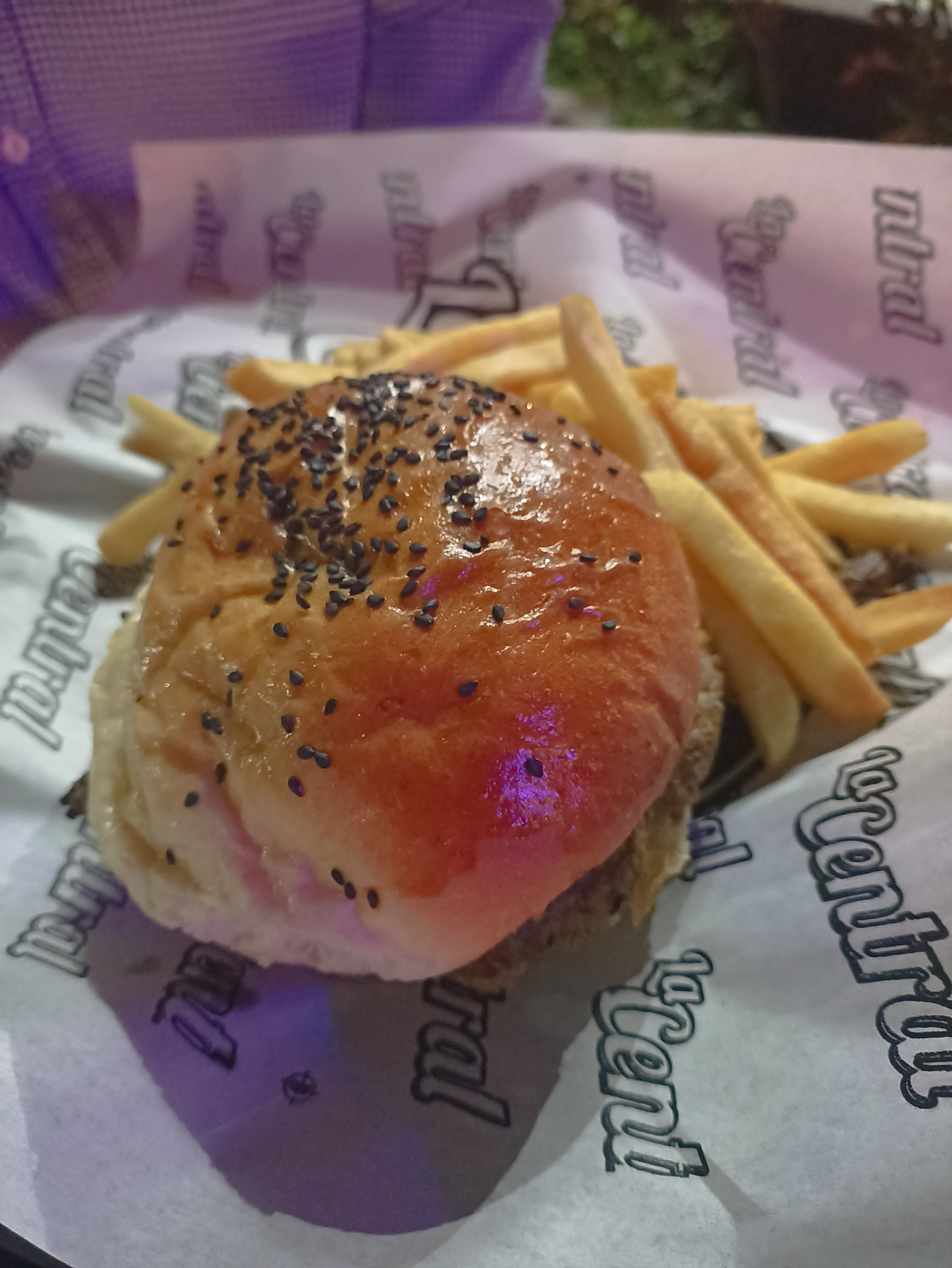 La Central Restaurant Bar image 6