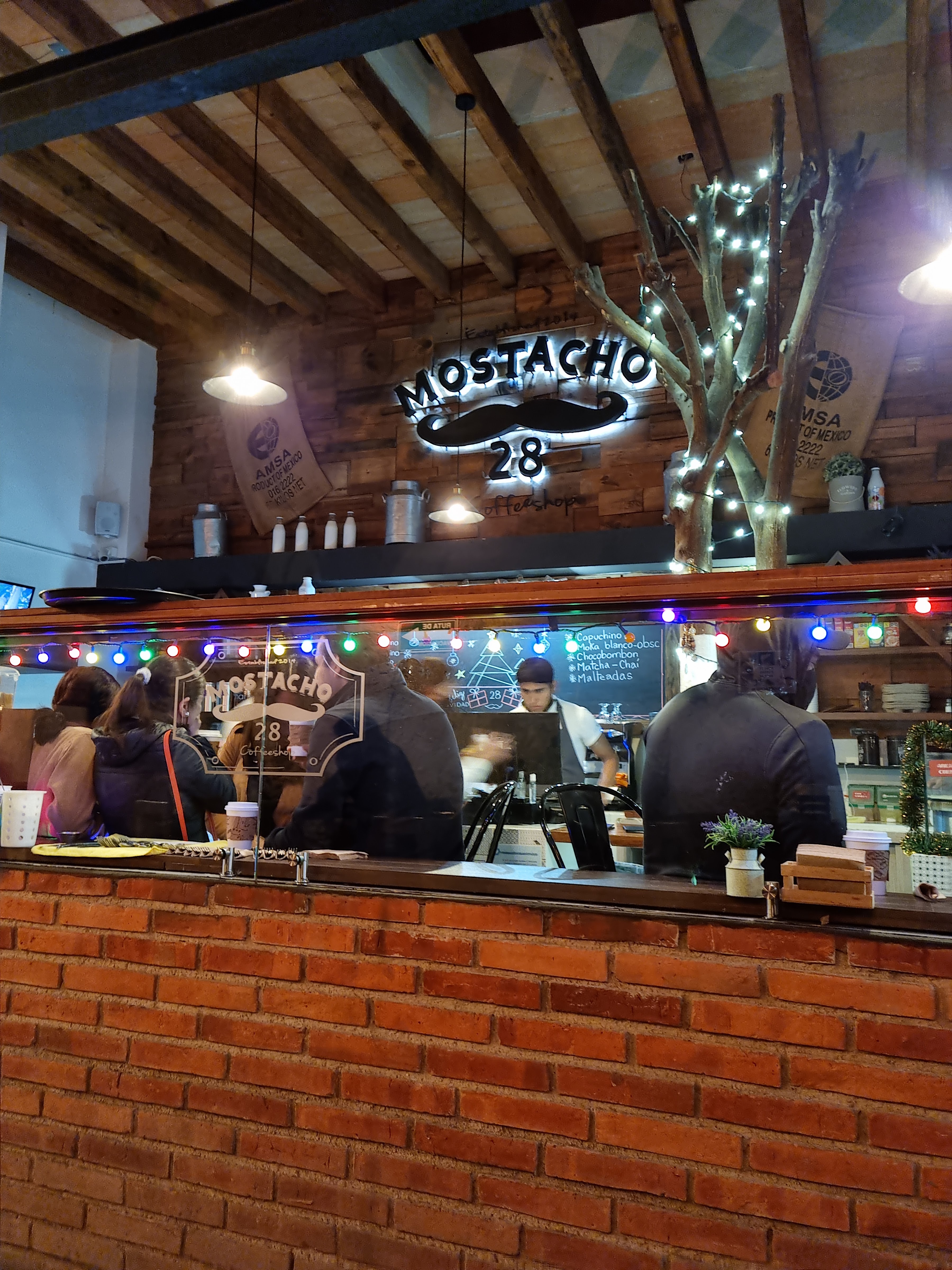 Mostacho 28 image 10