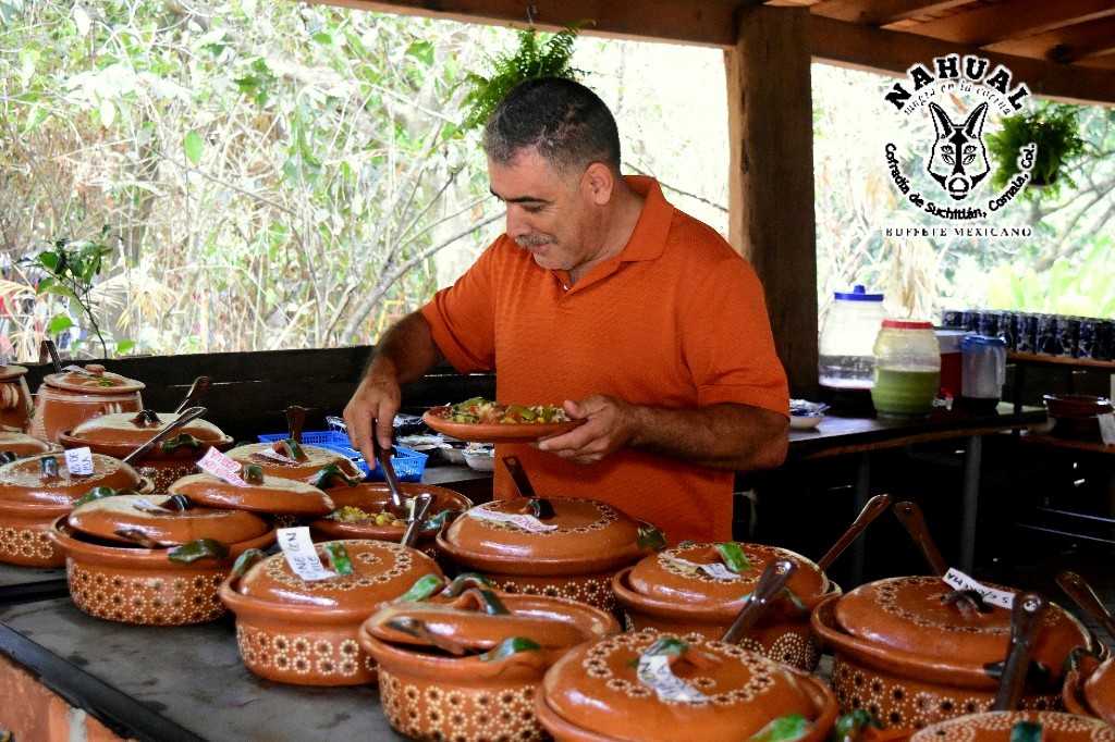 Nahual Bufet Mexicano image 3