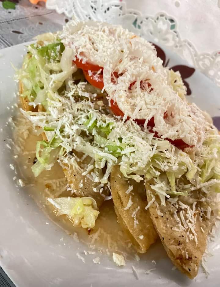 Antojitos EL ALMENDRO image 2