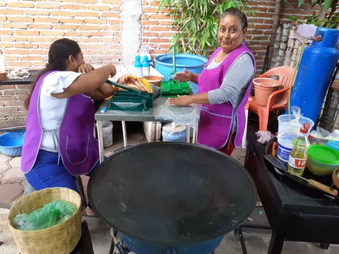 Tacos Acorazados & Guisados " Franco ". image 7