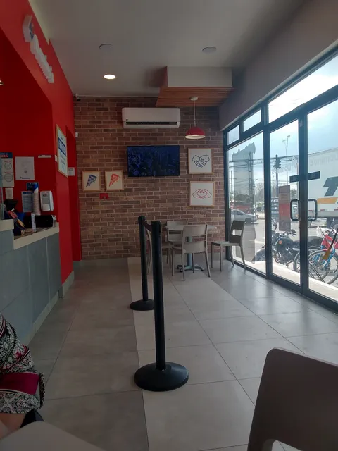 Domino's Pizza La Piedad Queretaro image 6