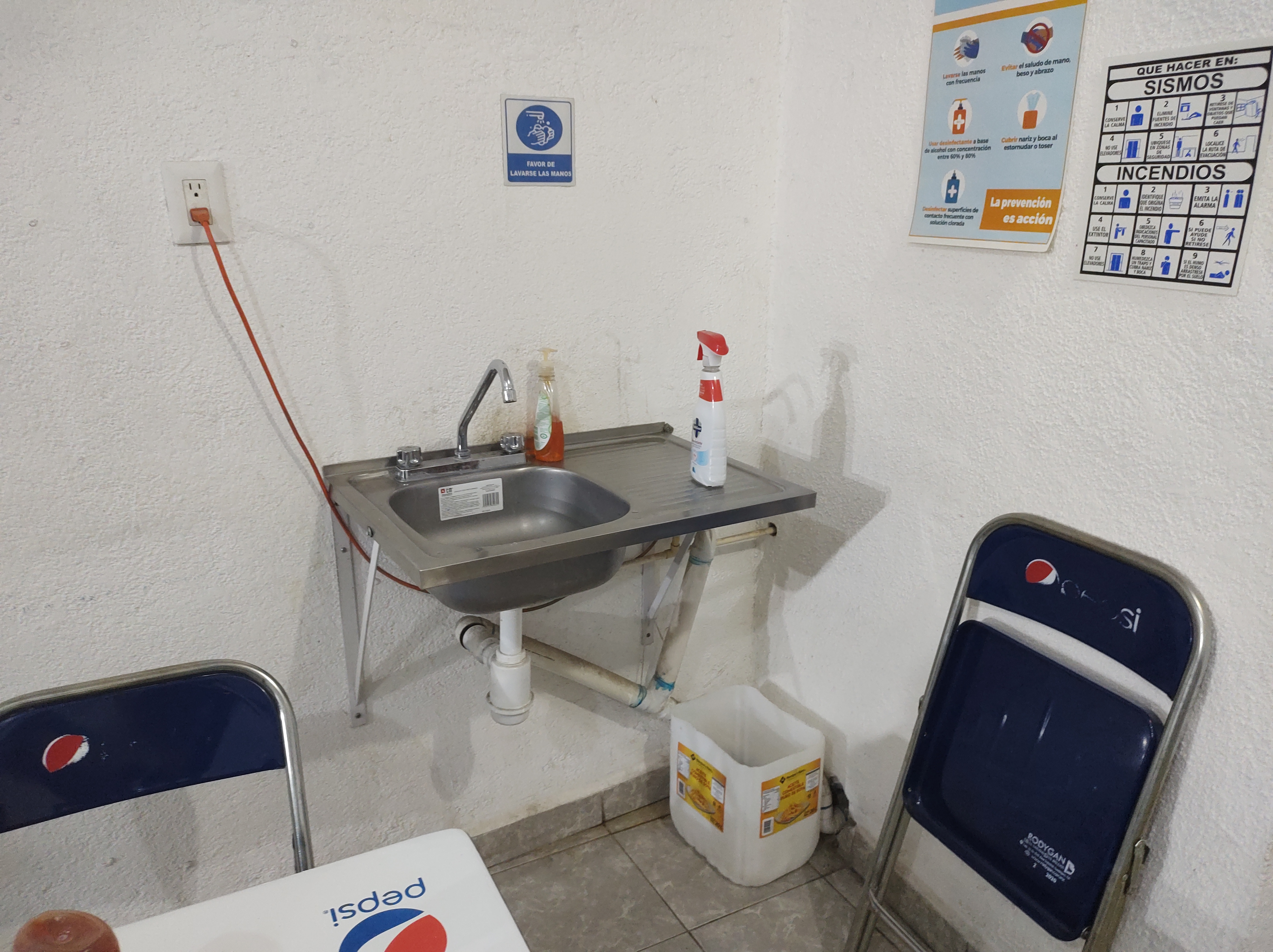 Charly Burgers image 6