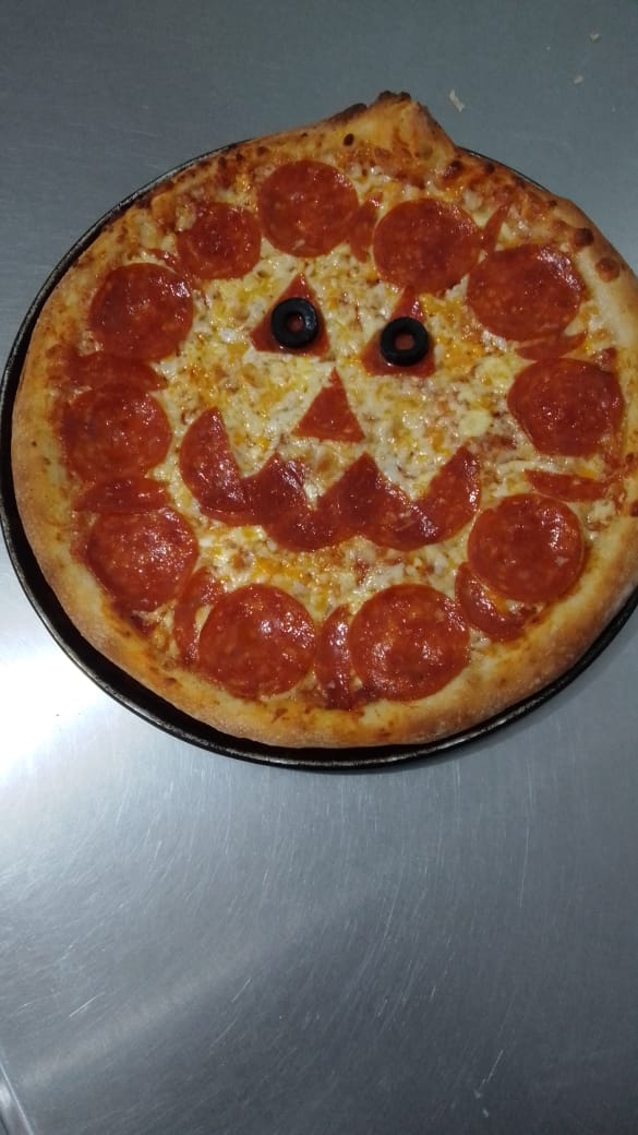 Baccari Pizza image 8