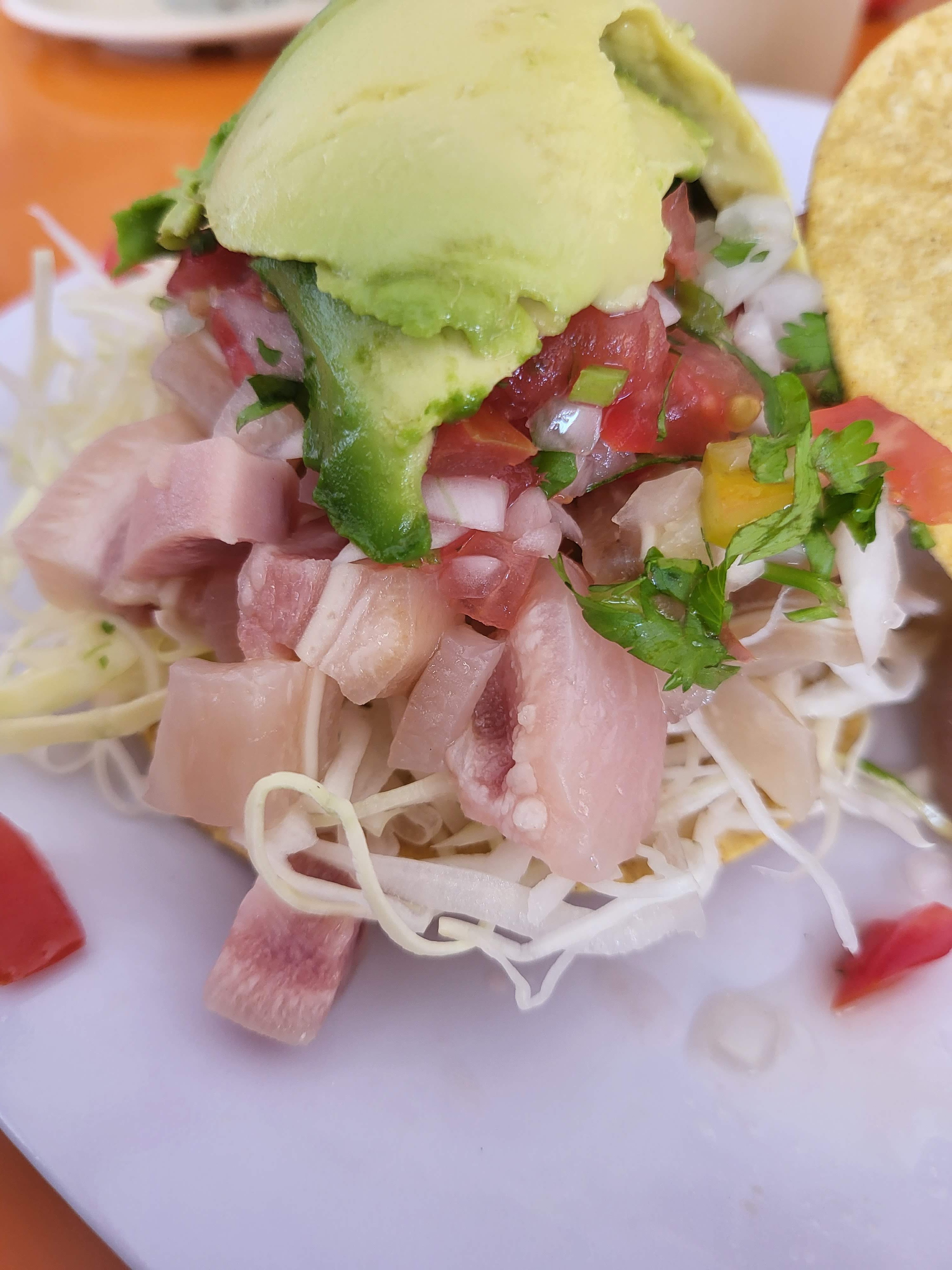 Tostadas y Mariscos el Aguacate image 3