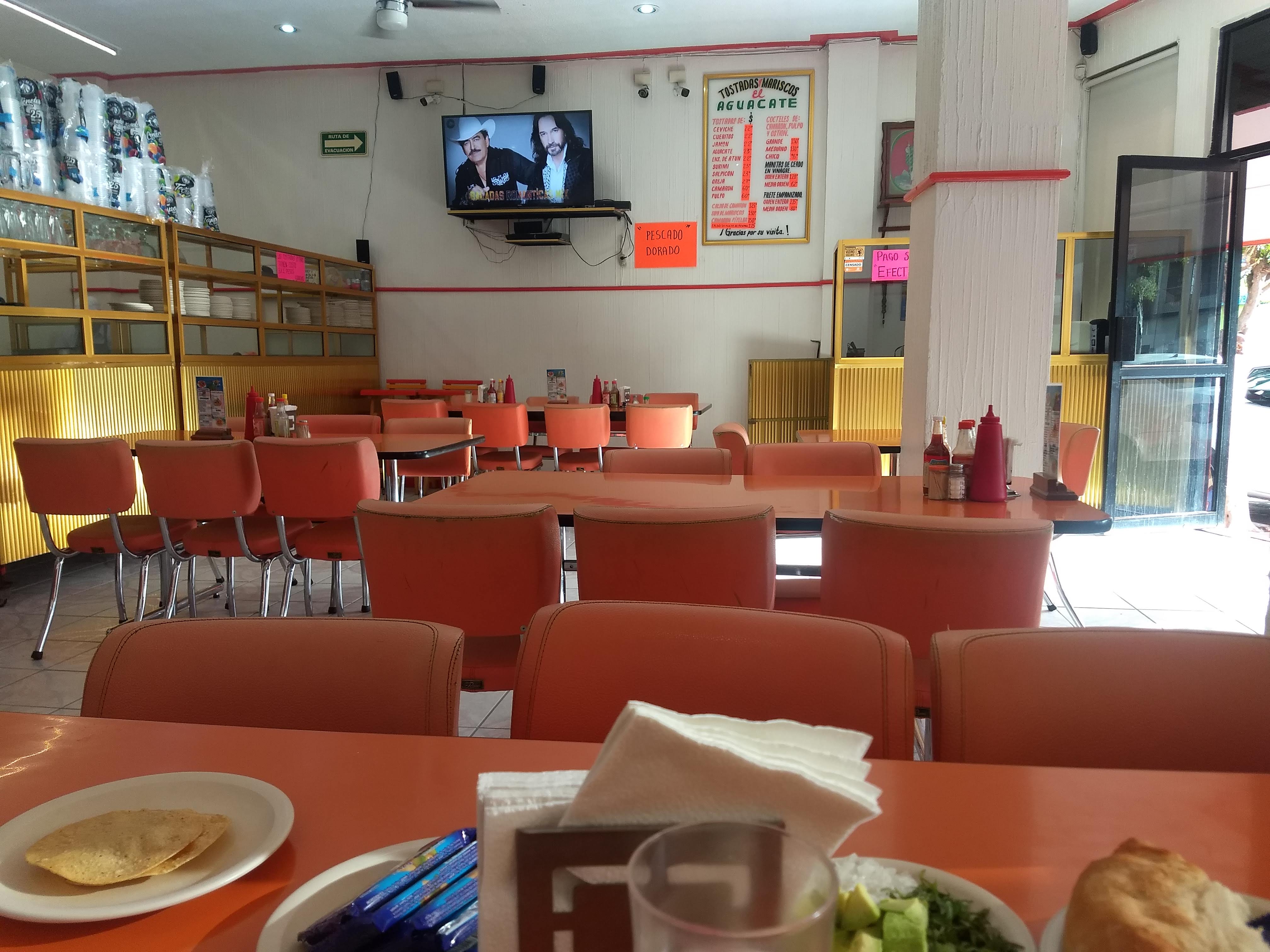 Tostadas y Mariscos el Aguacate image 5
