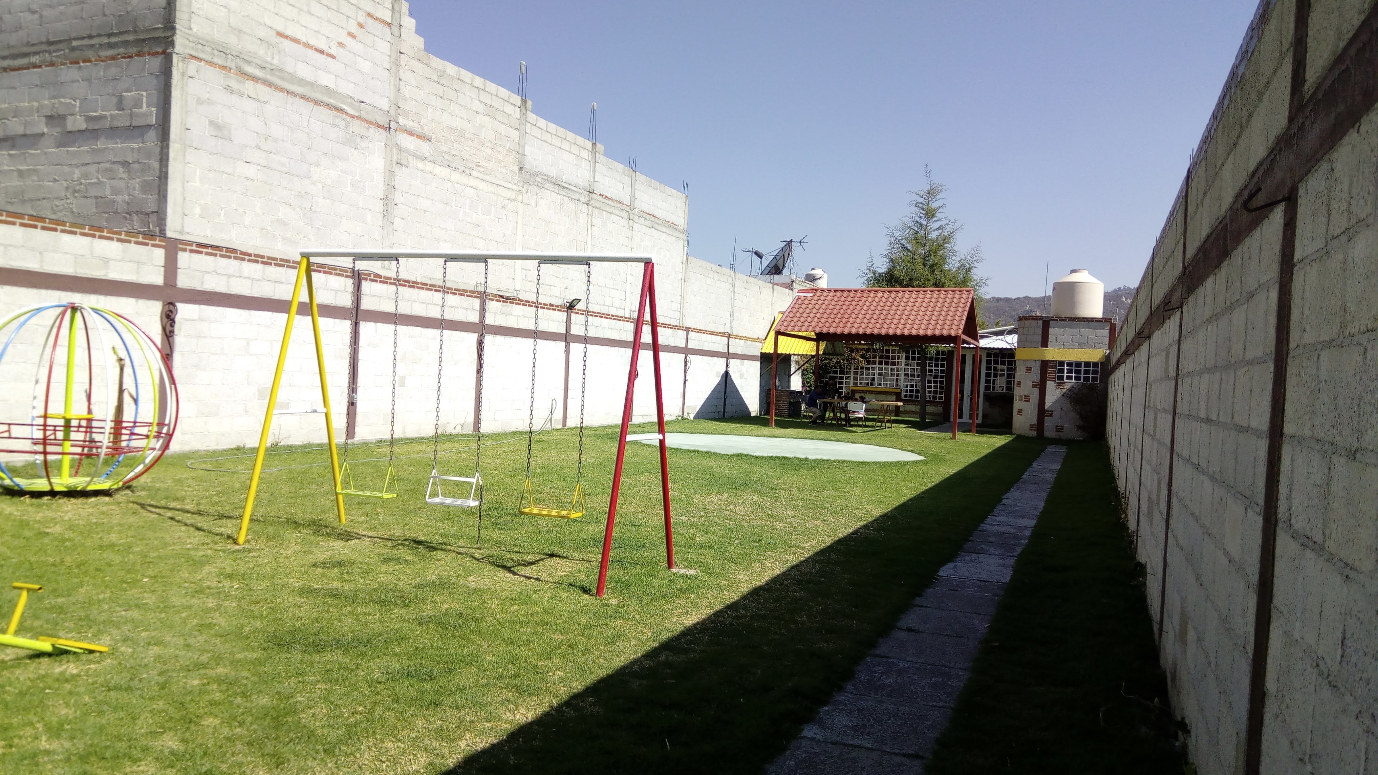 Los Caldos de la Abuela image 7