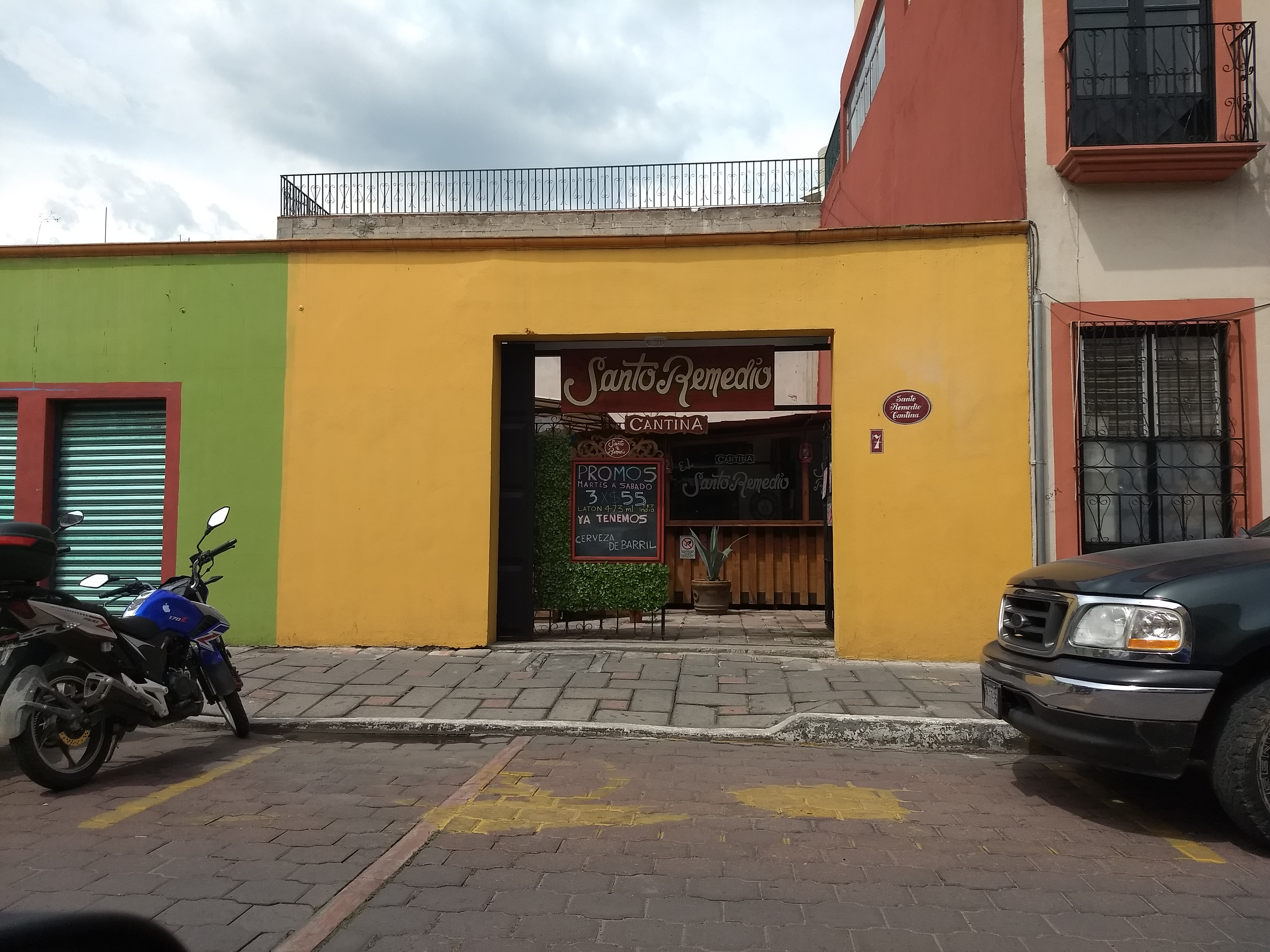 Restaurante bar cafeteria El Santo Remedio image 6