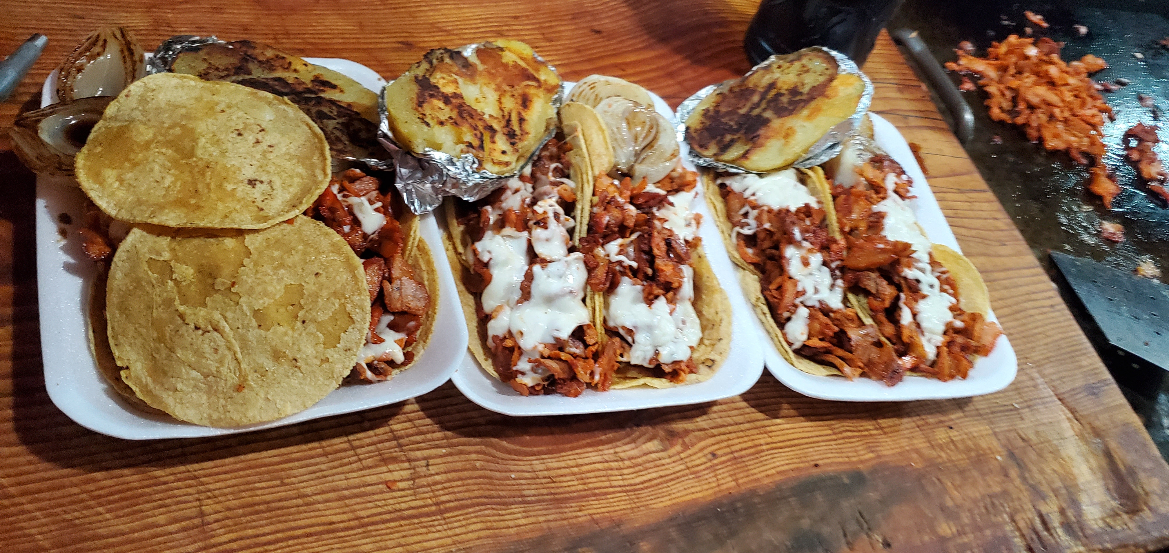 Taqueria la parrillada EL ZARAPE image 2