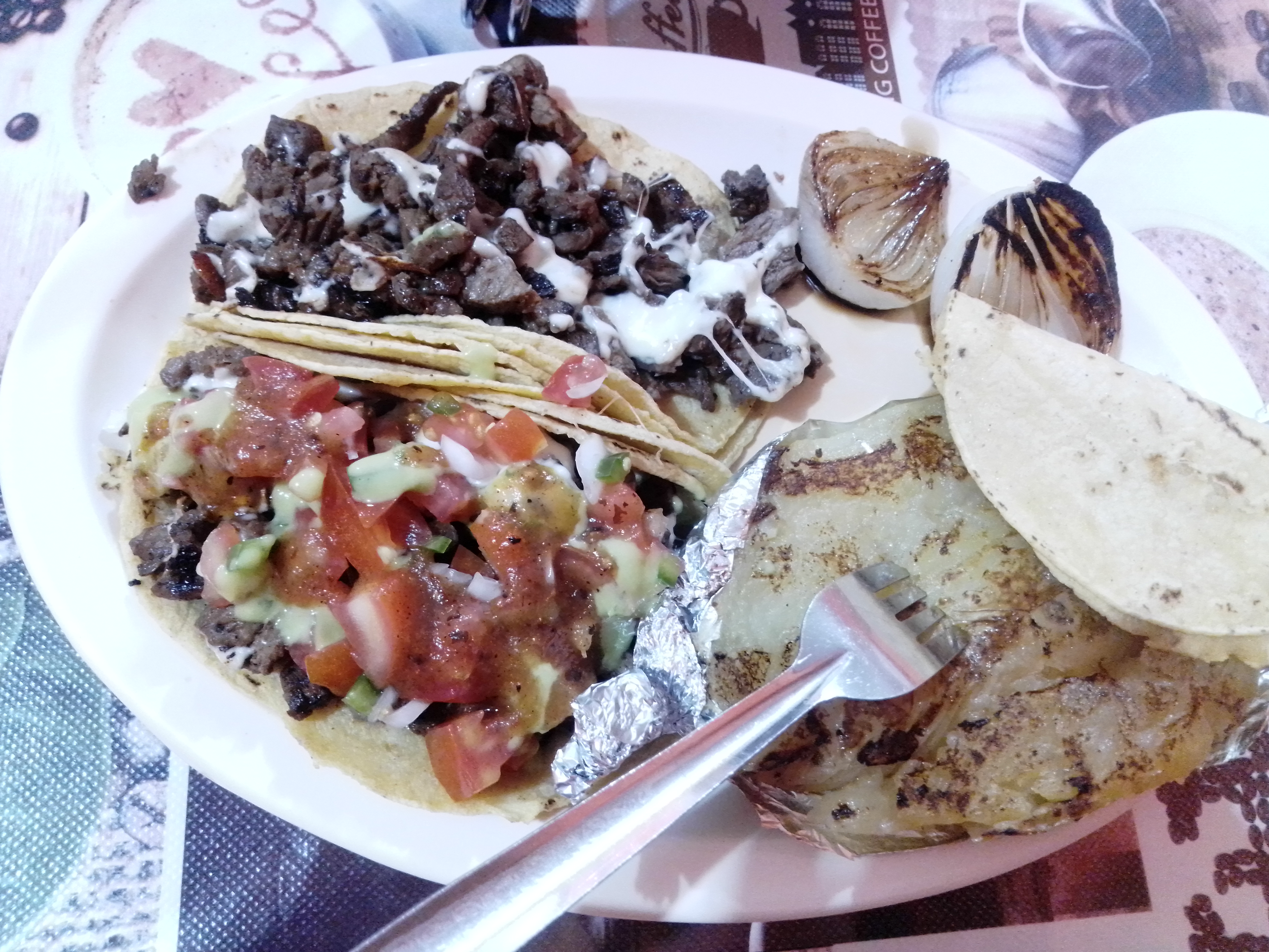 Taqueria la parrillada EL ZARAPE image 3