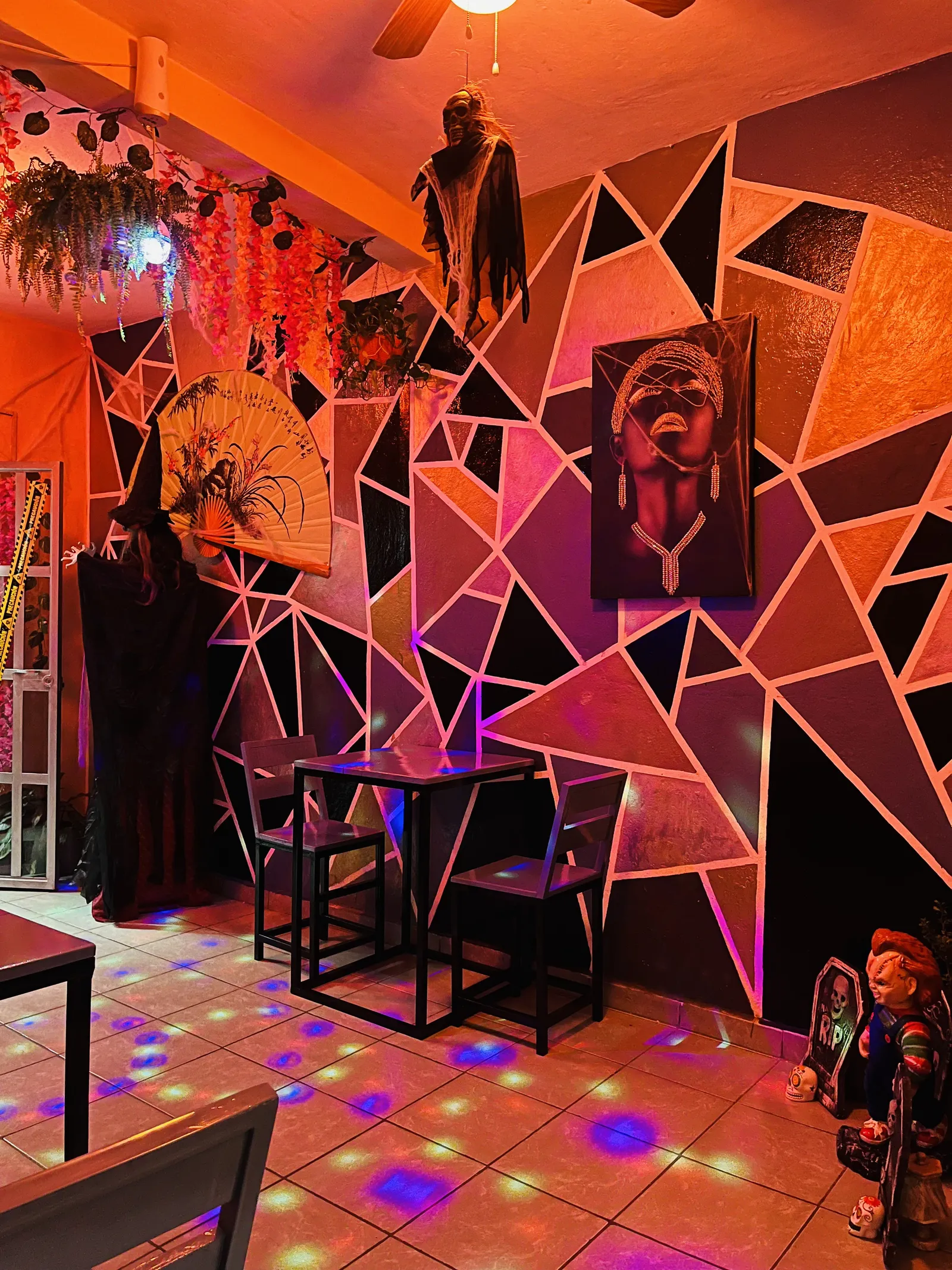 COCOA Sushi Restaurant image 3