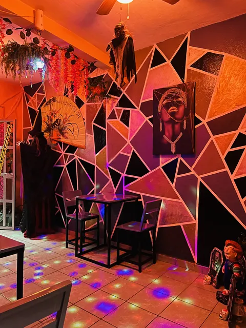 COCOA Sushi Restaurant image 3