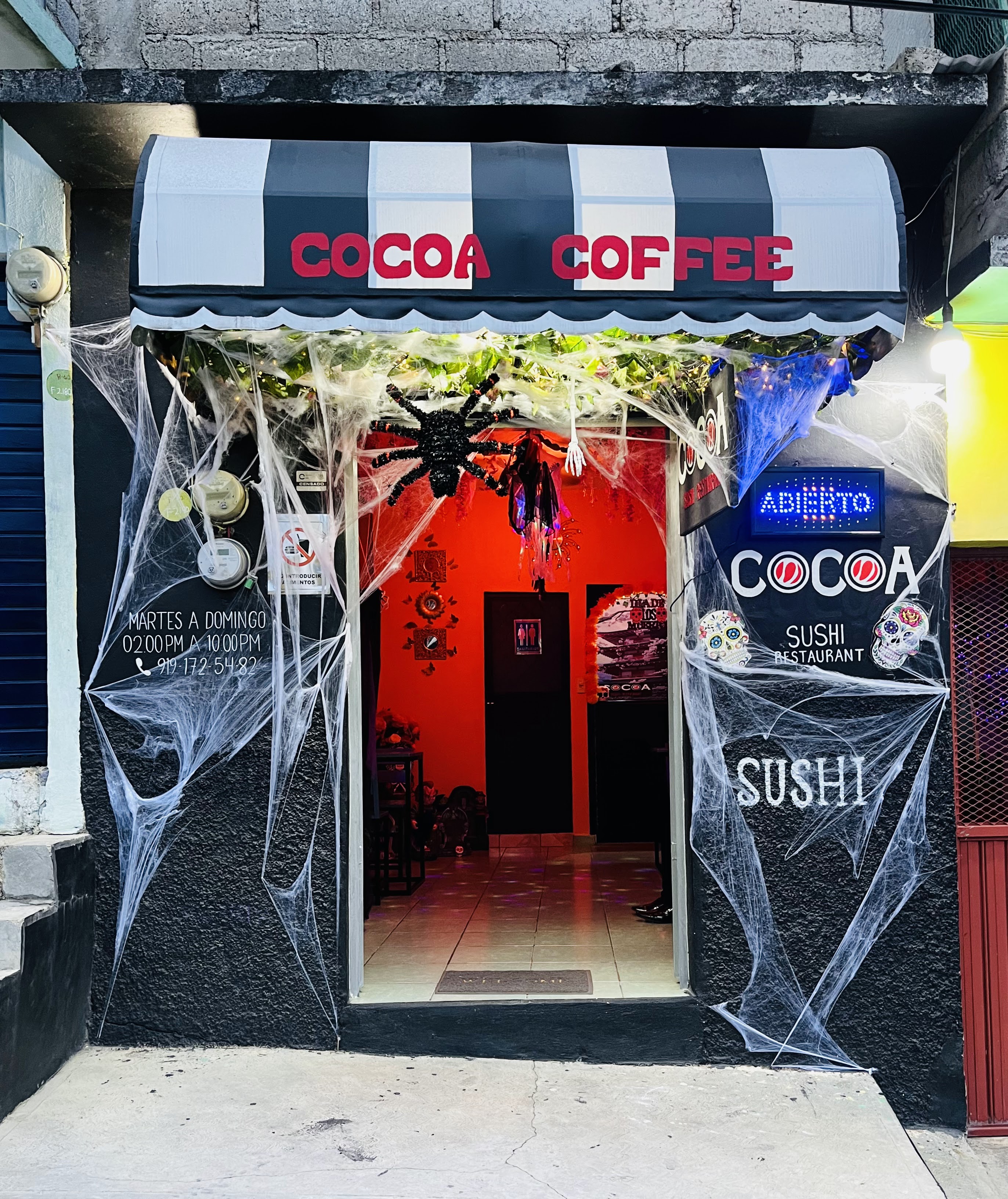 COCOA Sushi Restaurant image 7