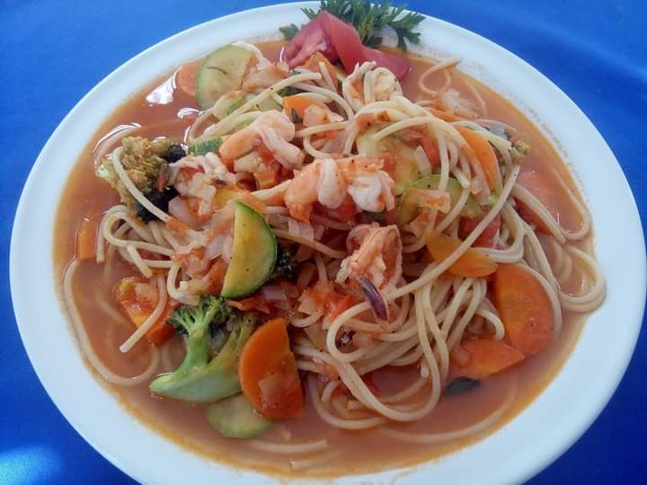 Restaurante y pizzas El Sazón de Lupita image 6