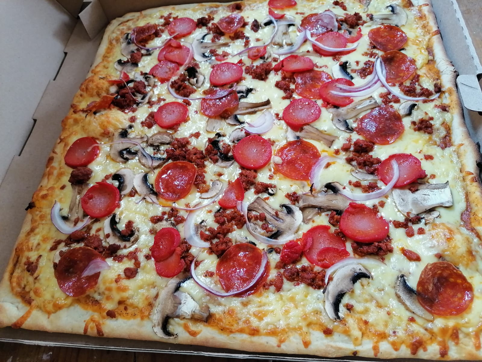 Restaurante y pizzas El Sazón de Lupita image 9