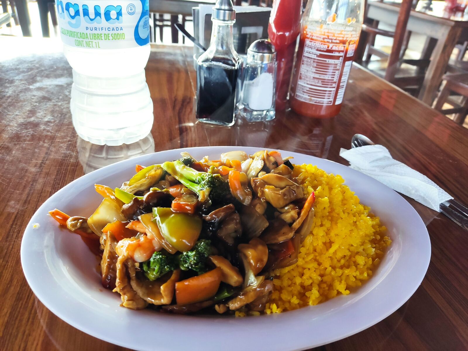 Chanis Wok image 2