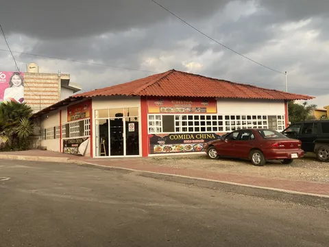 Chanis Wok image 5