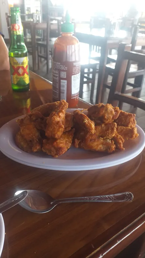 Chanis Wok image 6